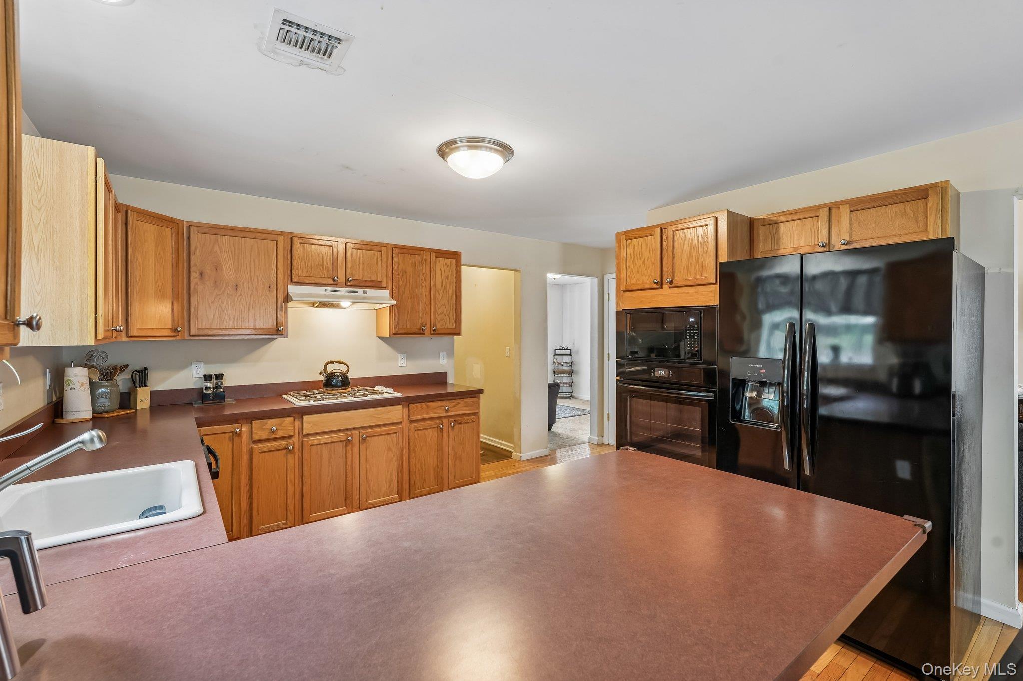 Single Family Maiden Lane Orange County, NY 10924, MLS-1040928-24