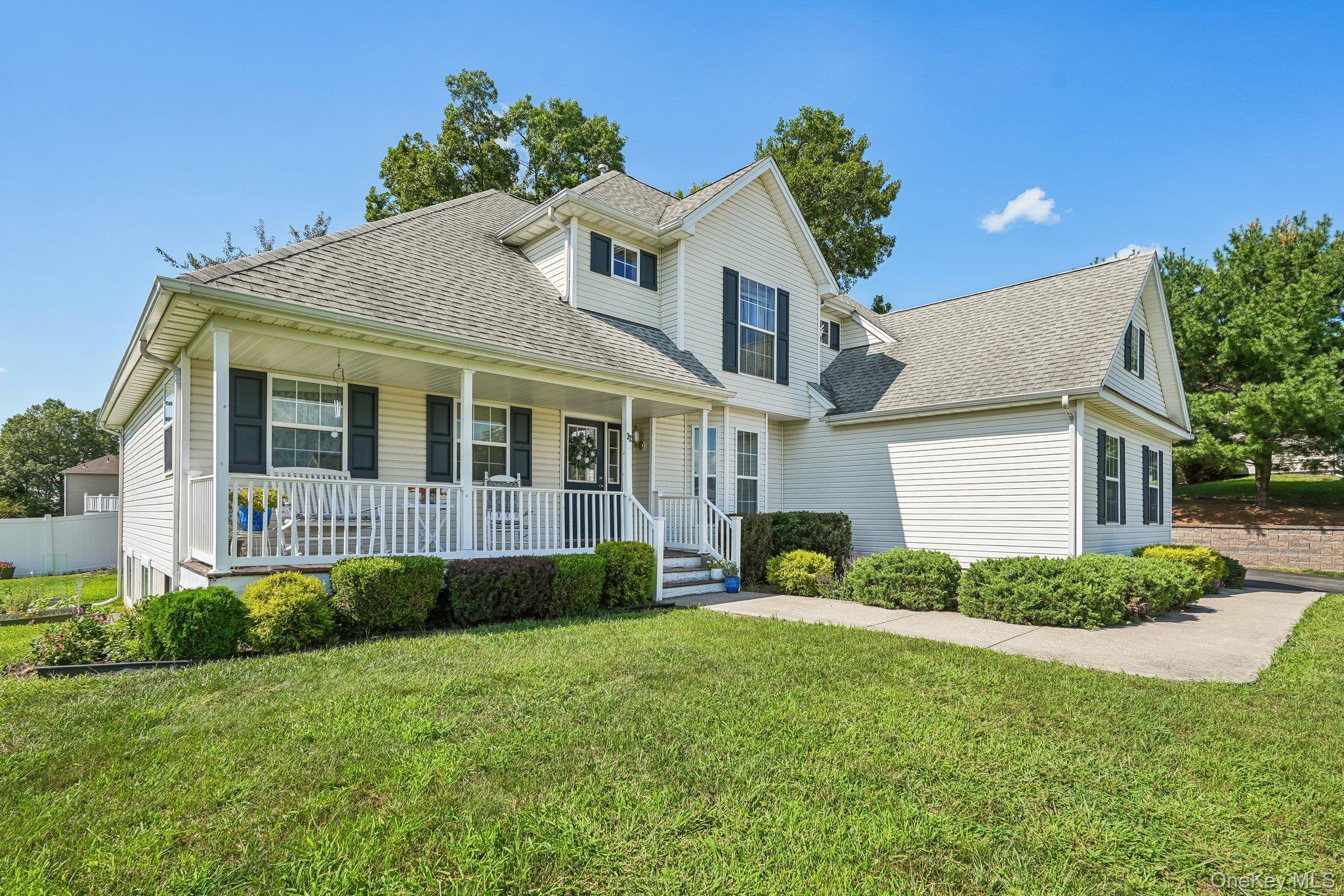 Single Family Maiden Lane Orange County, NY 10924, MLS-1040928-4