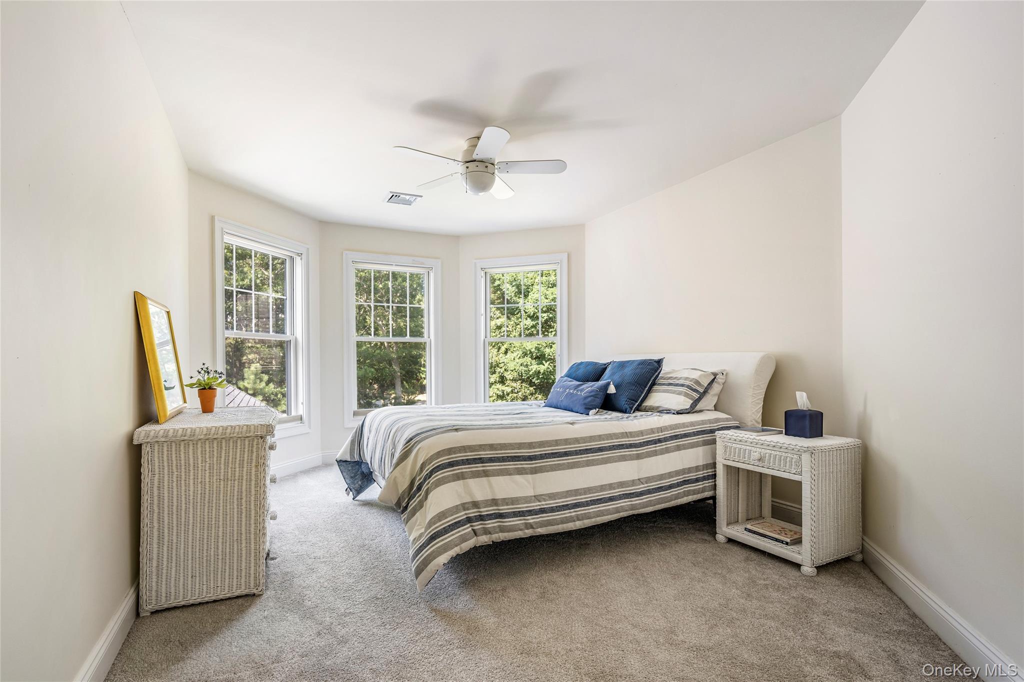 Single Family Channing Cross Suffolk County, NY 11946, MLS-1040930-15