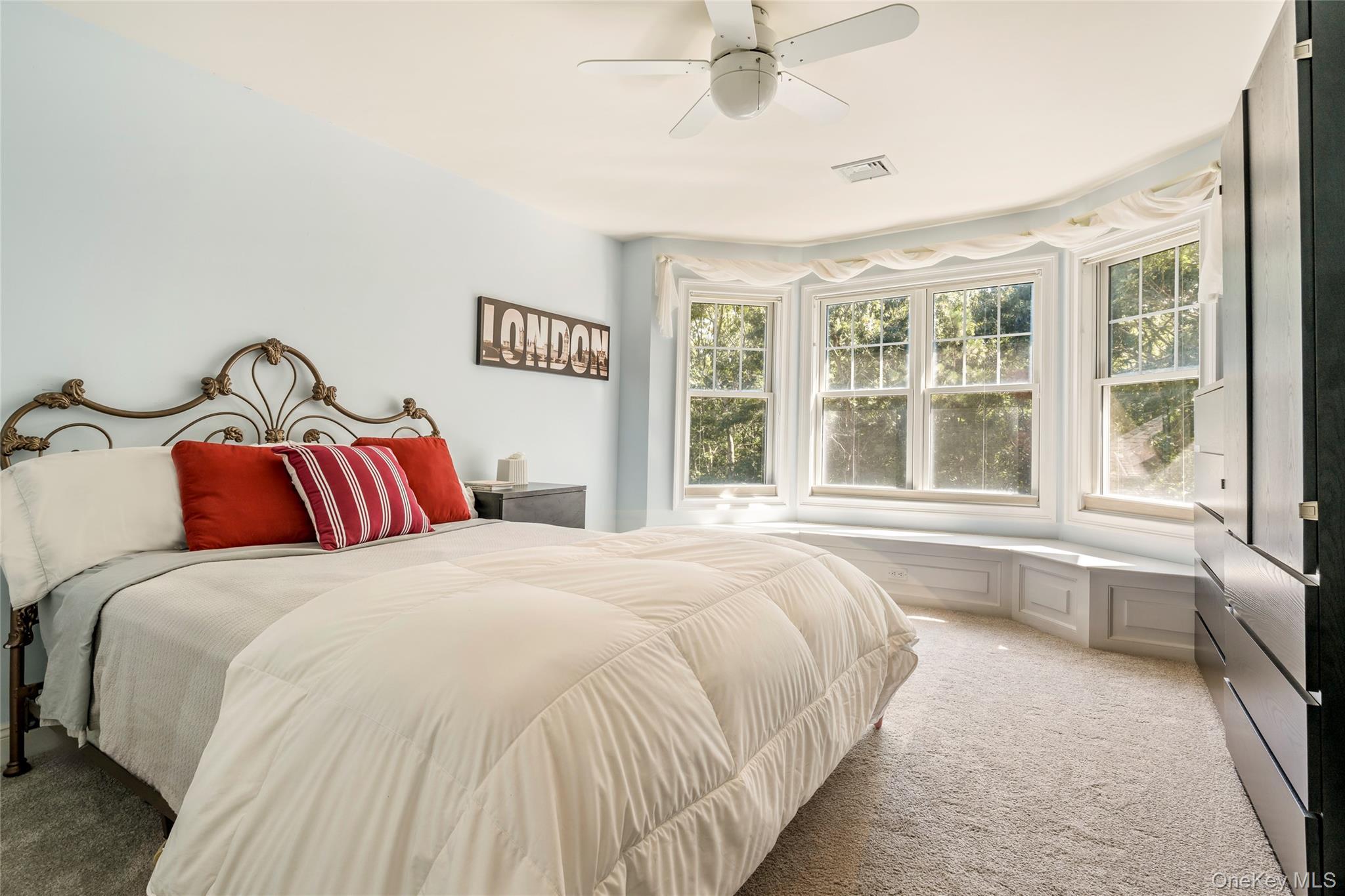Single Family Channing Cross Suffolk County, NY 11946, MLS-1040930-17