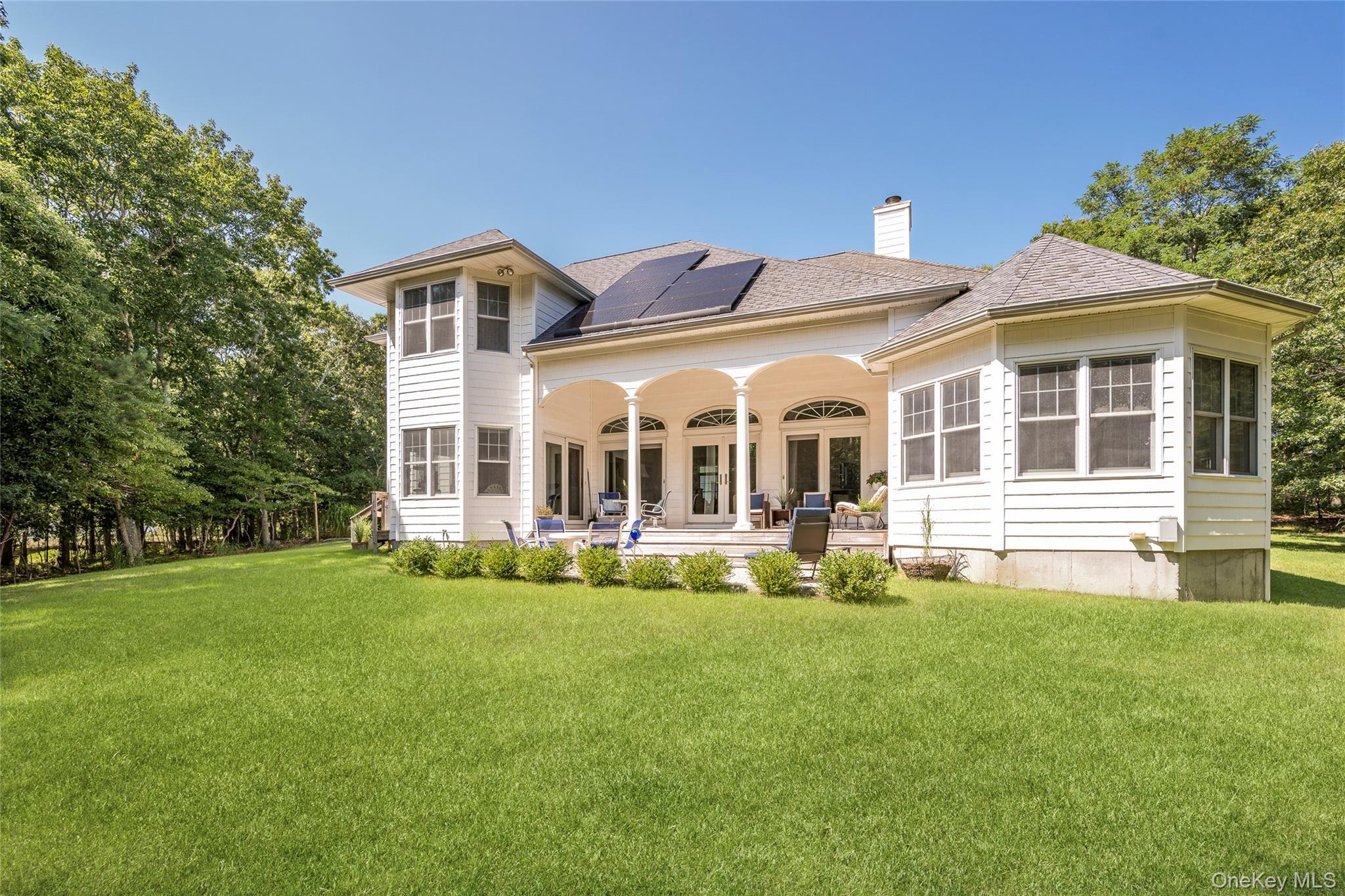 Single Family Channing Cross Suffolk County, NY 11946, MLS-1040930-22