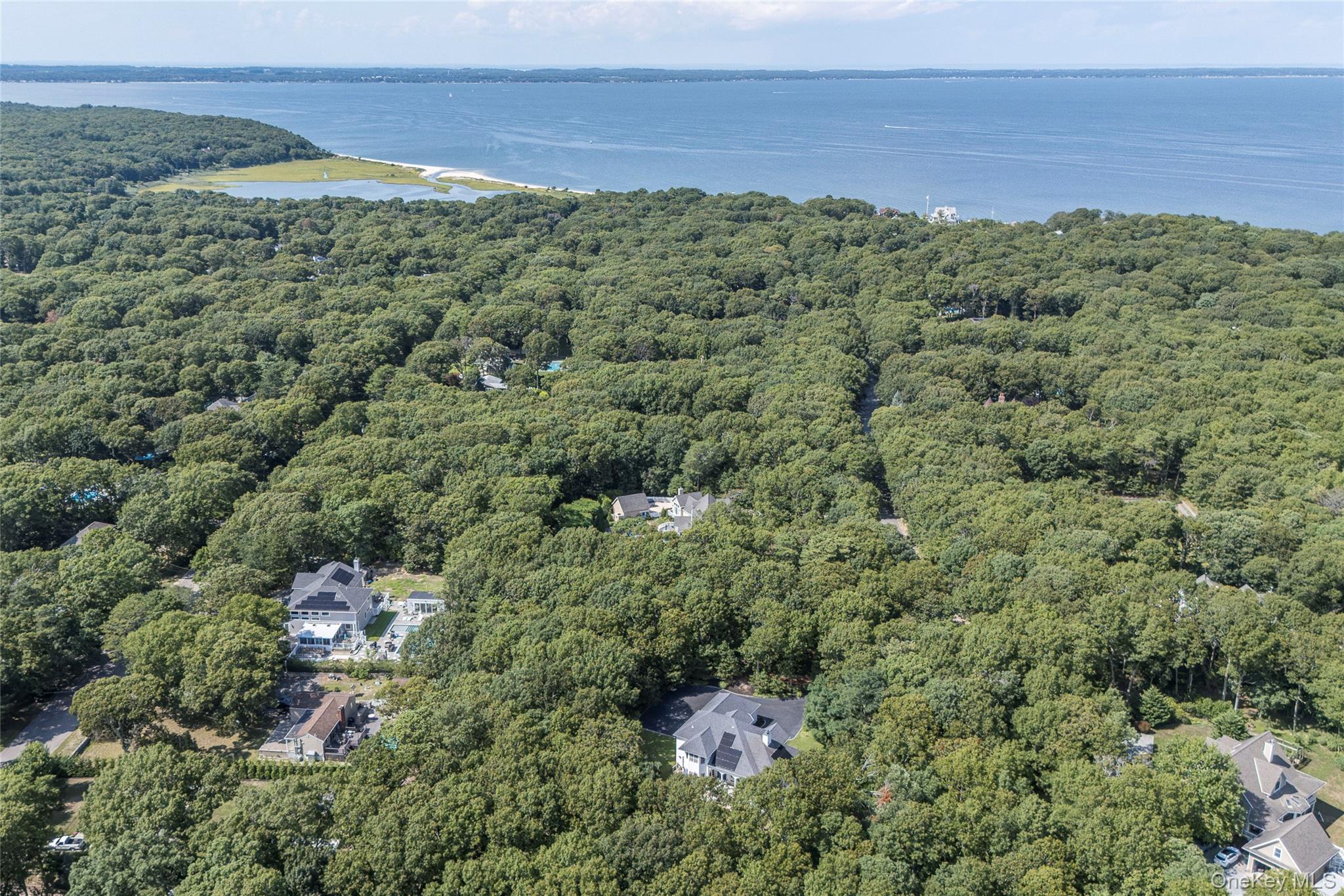 Single Family Channing Cross Suffolk County, NY 11946, MLS-1040930-24