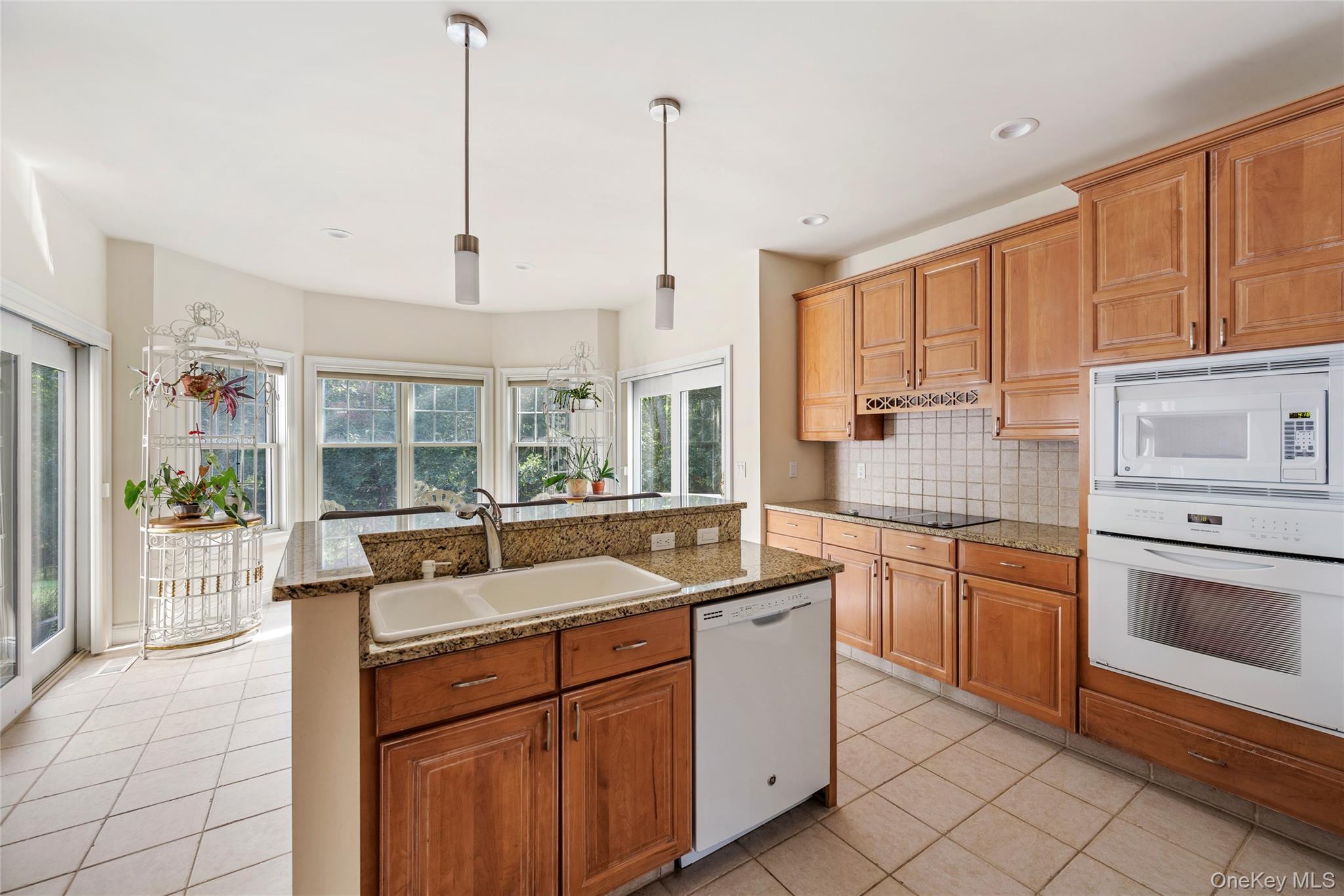 Single Family Channing Cross Suffolk County, NY 11946, MLS-1040930-7