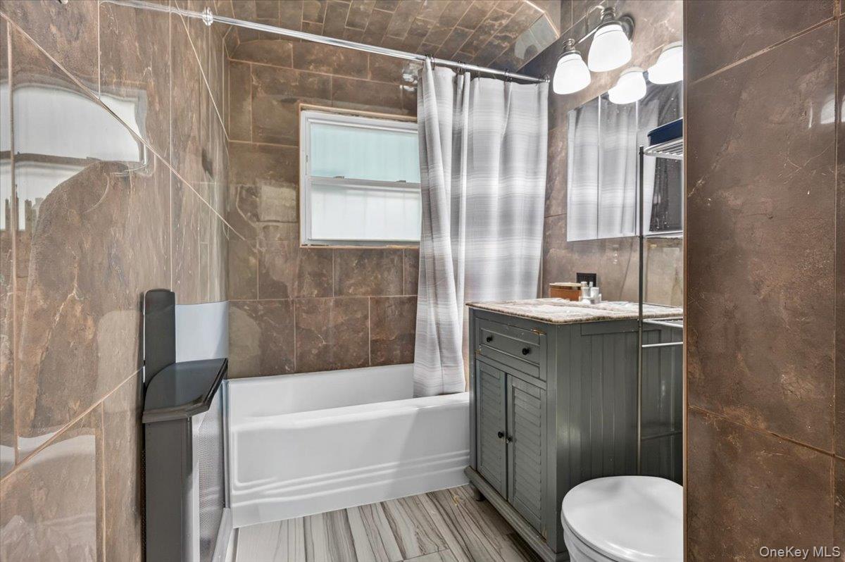 Single Family E 16th Street  Brooklyn, NY 11230, MLS-1040932-5