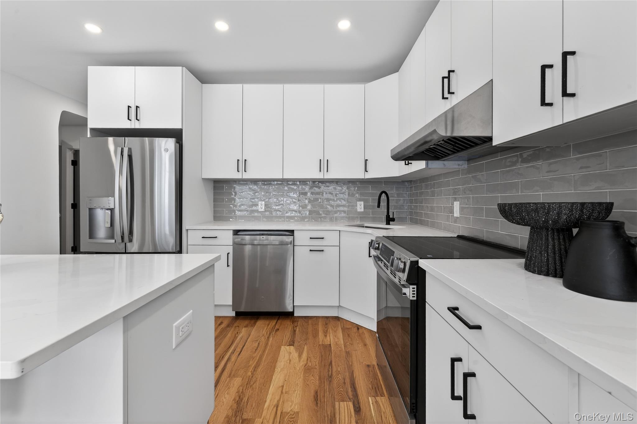 Single Family 35th Avenue  Queens, NY 11368, MLS-1040944-11
