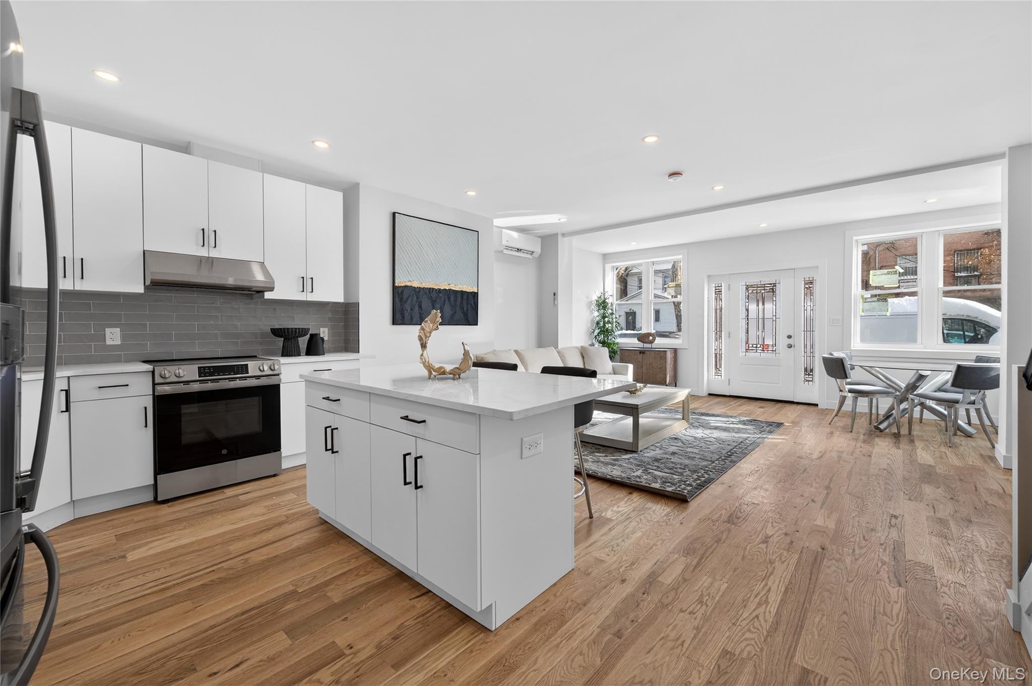 Single Family 35th Avenue  Queens, NY 11368, MLS-1040944-12