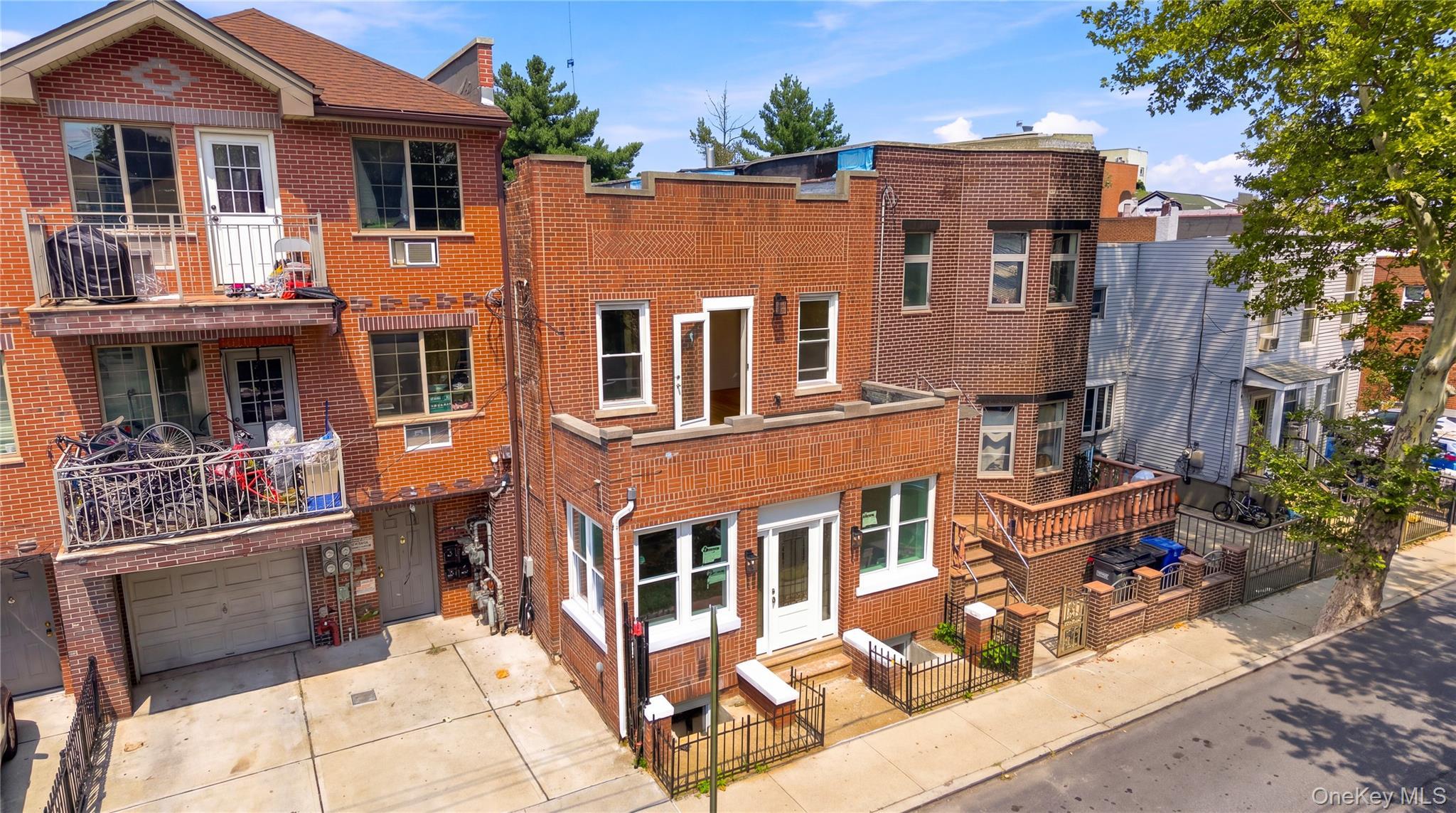 Single Family 35th Avenue  Queens, NY 11368, MLS-1040944-2