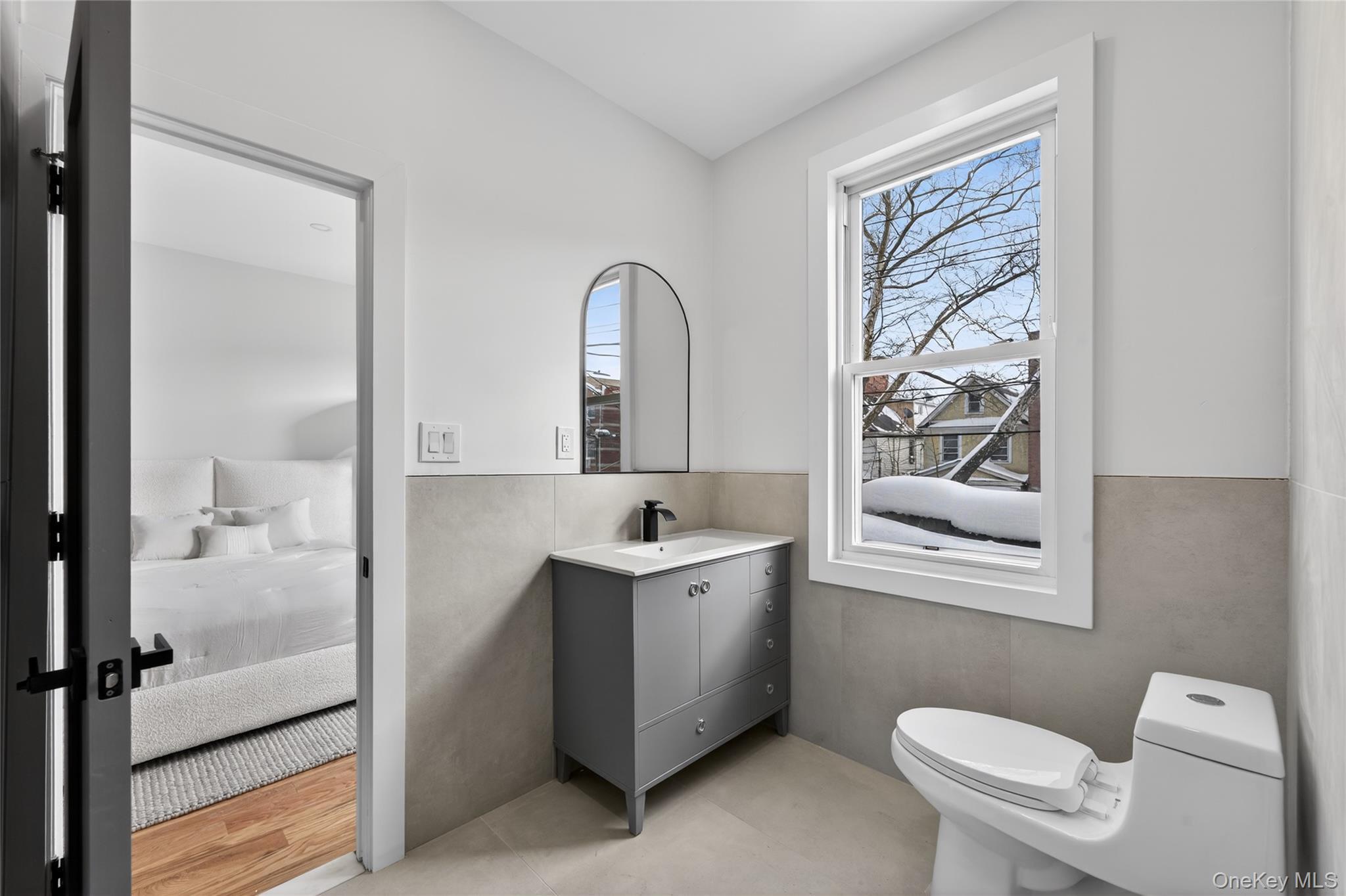 Single Family 35th Avenue  Queens, NY 11368, MLS-1040944-27
