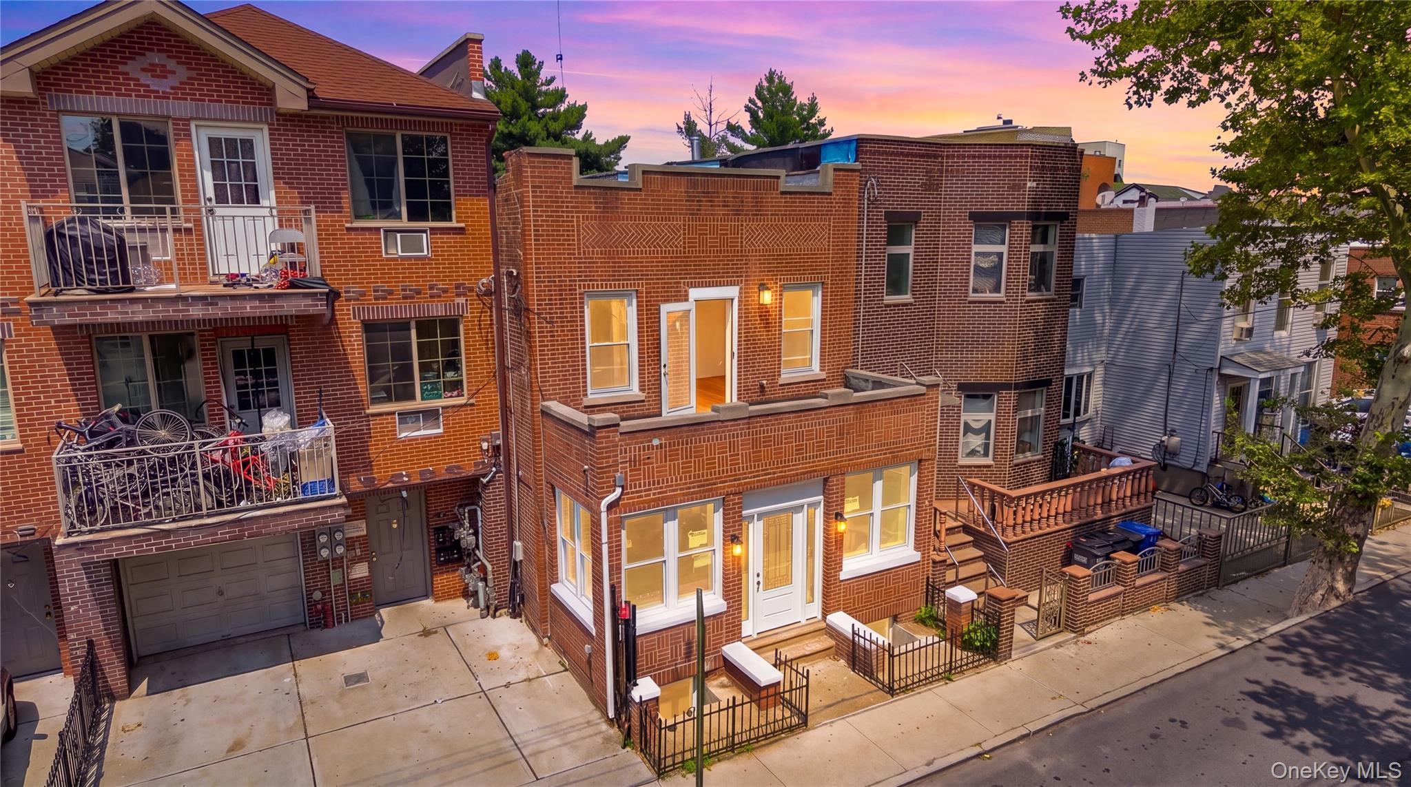 Single Family 35th Avenue  Queens, NY 11368, MLS-1040944-3