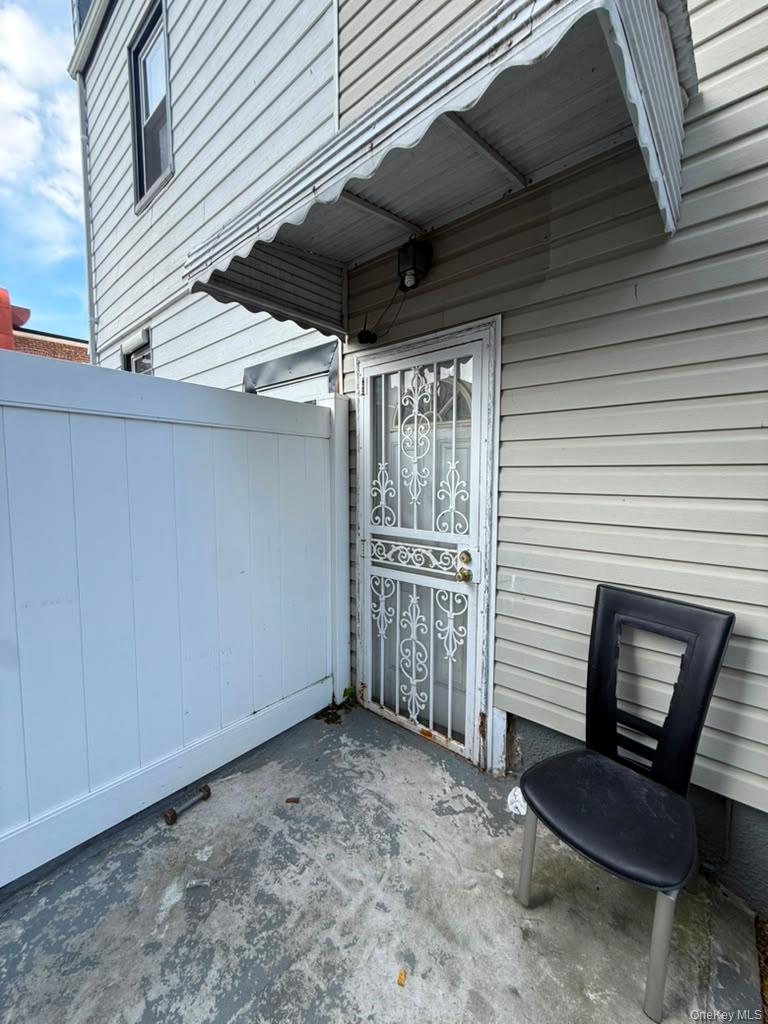 Single Family 168th Place  Queens, NY 11433, MLS-1040958-16
