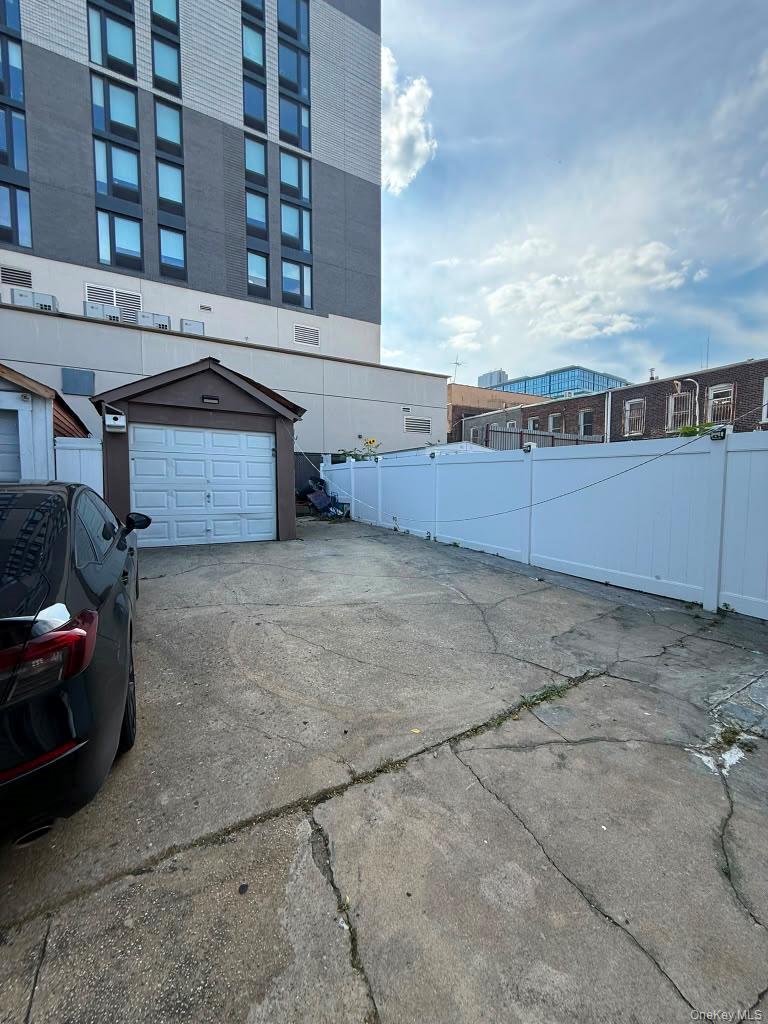 Single Family 168th Place  Queens, NY 11433, MLS-1040958-21