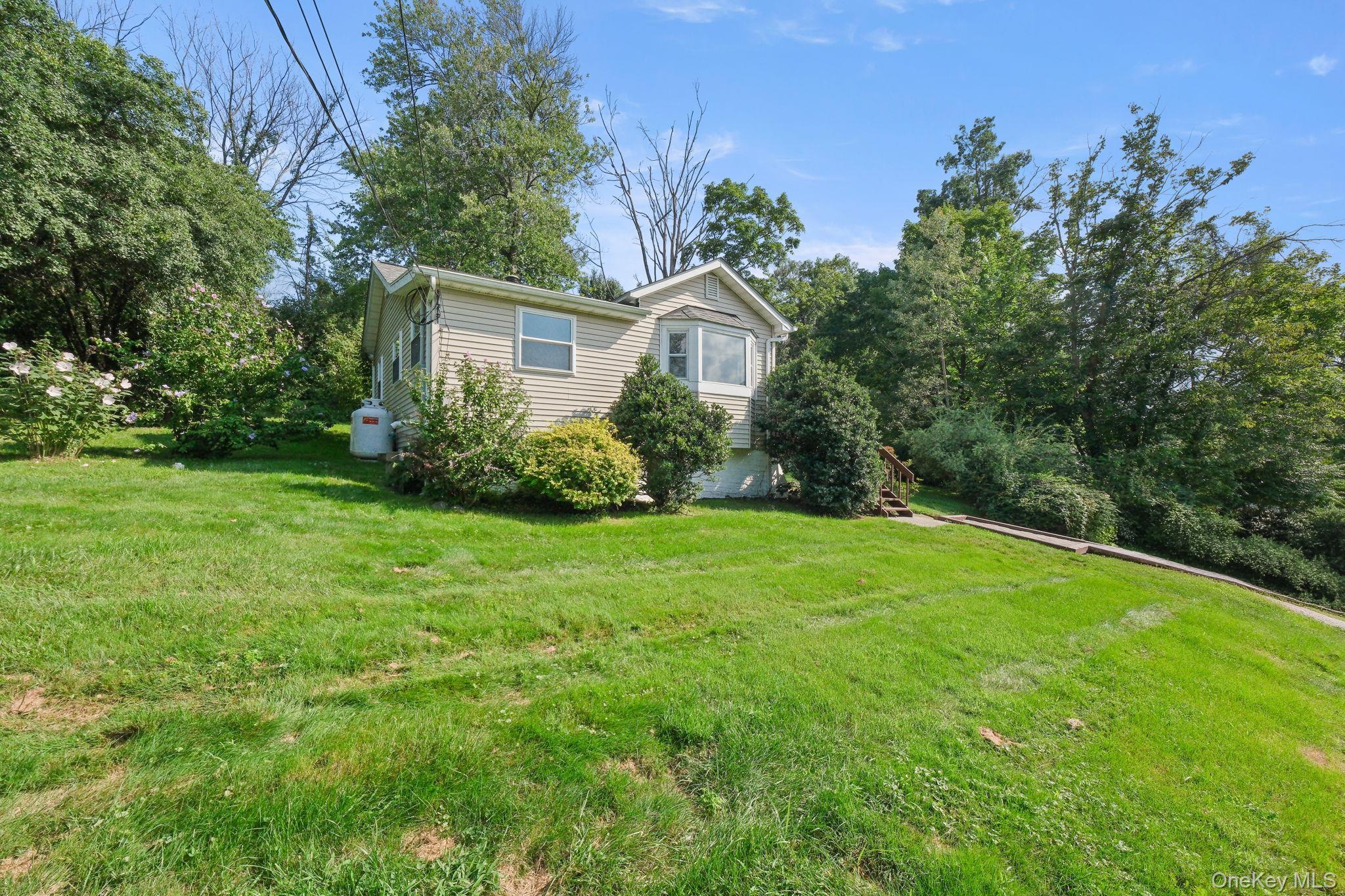 Single Family Crestwood Trail Orange County, NY 10950, MLS-1040969-28