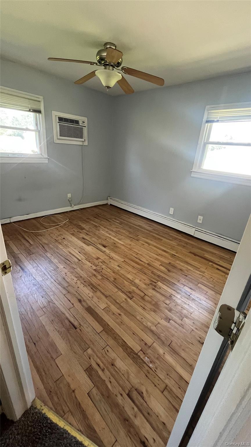 Single Family Pine Street Suffolk County, NY 11717, MLS-1040975-7
