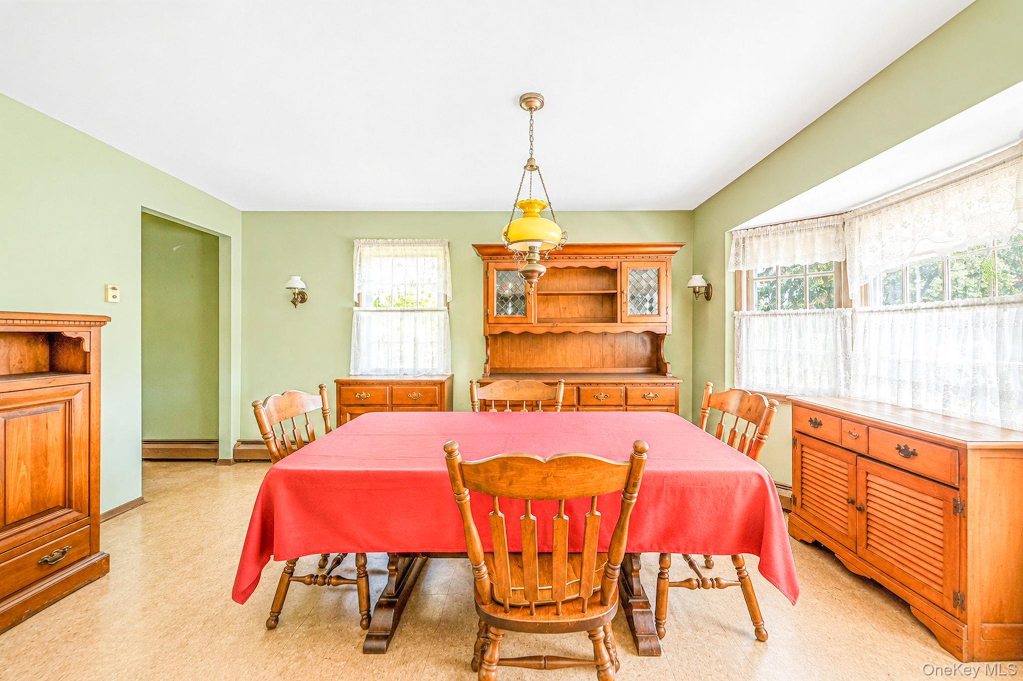 Single Family Old Farm Road Nassau County, NY 11756, MLS-1040981-11