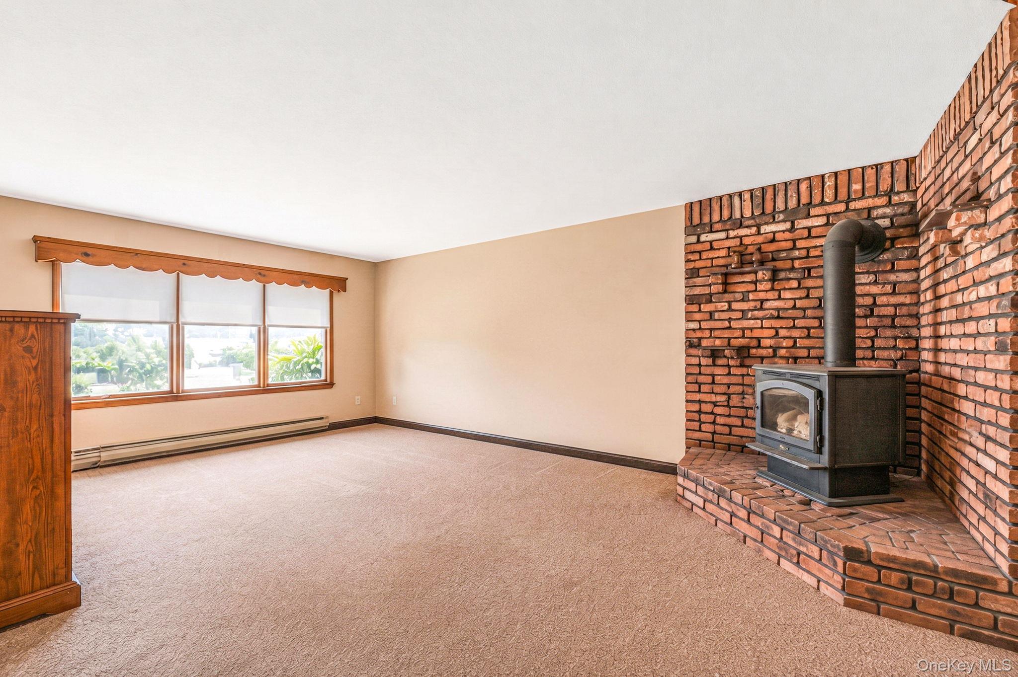 Single Family Old Farm Road Nassau County, NY 11756, MLS-1040981-8