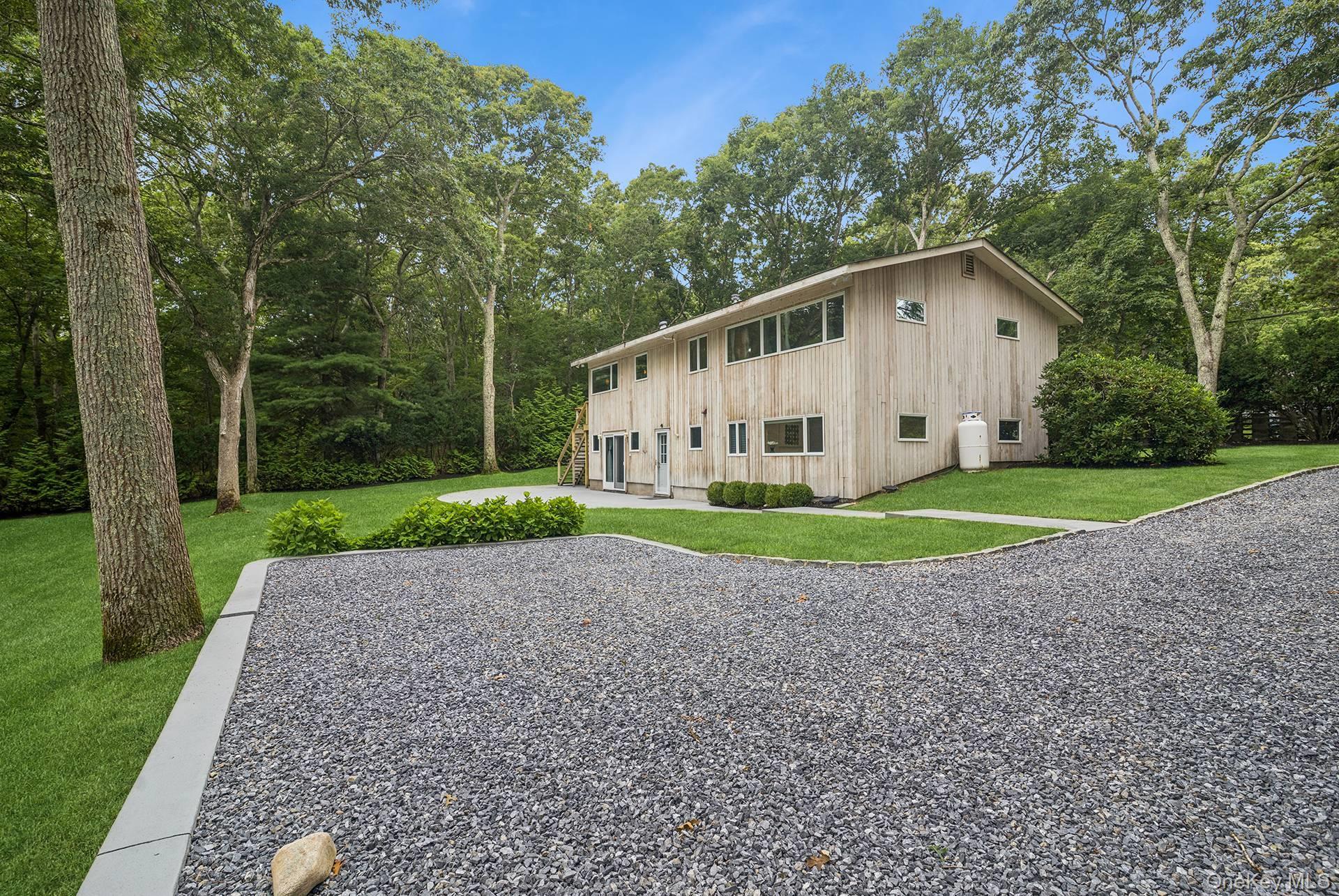 Single Family Lincoln Street  Suffolk County, NY 11963, MLS-1040984-36