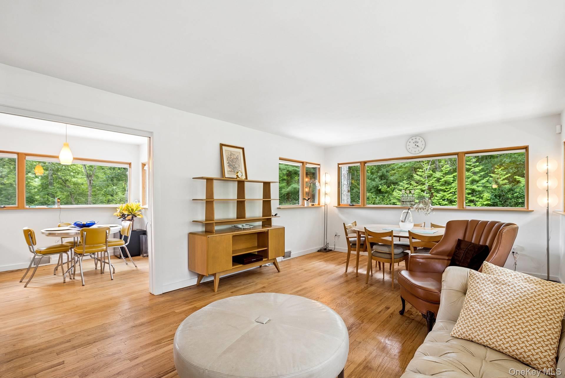Single Family Lincoln Street  Suffolk County, NY 11963, MLS-1040984-7