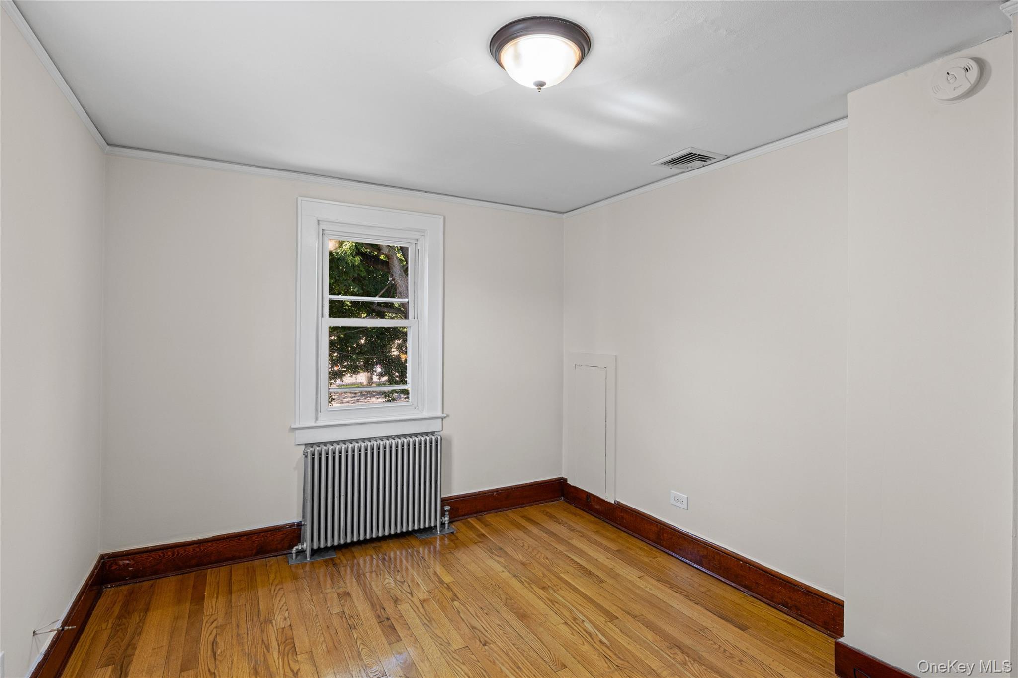 Single Family Henry Street  Suffolk County, NY 11754, MLS-1040992-11