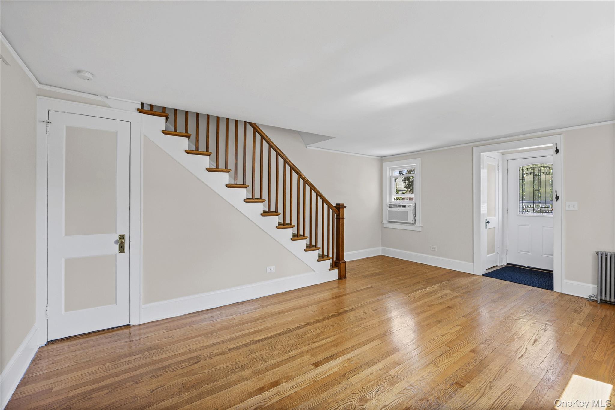 Single Family Henry Street  Suffolk County, NY 11754, MLS-1040992-5