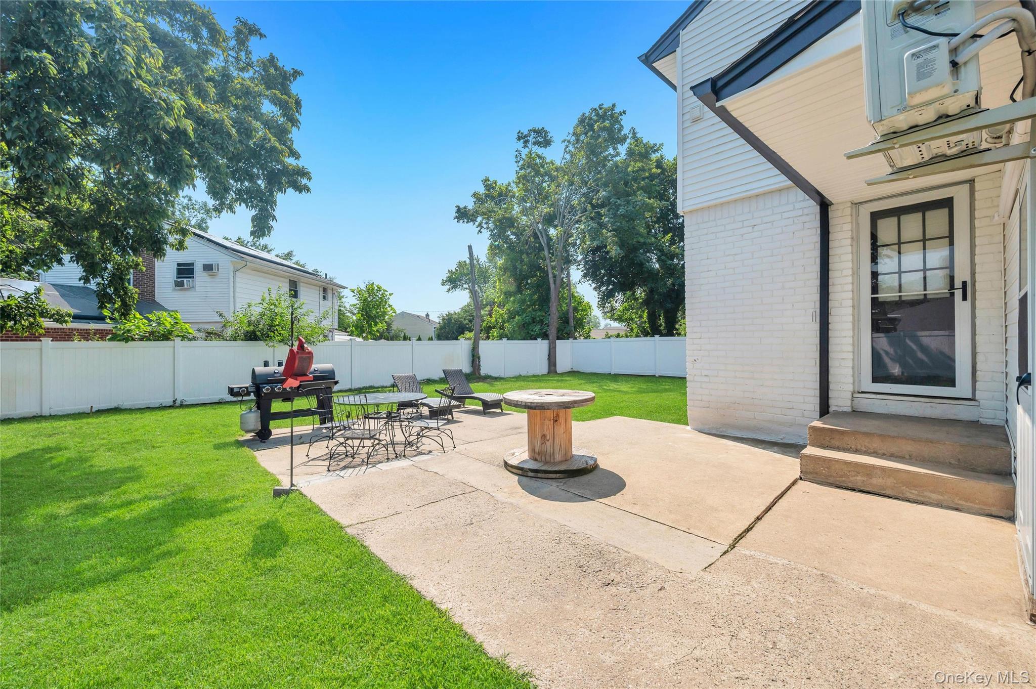 Single Family Tree Road Suffolk County, NY 11720, MLS-1041011-9