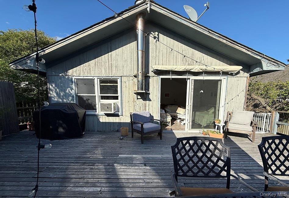 Single Family Surf Walk Suffolk County, NY 11782, MLS-1041035-5