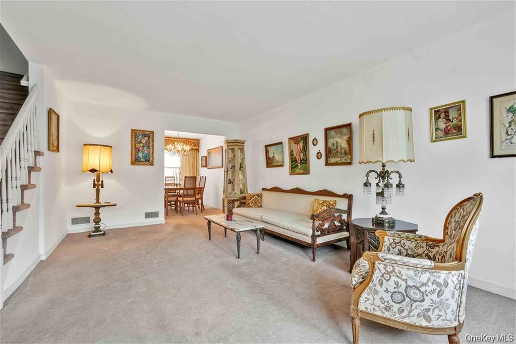 Single Family Austin Street  Queens, NY 11415, MLS-1041051-4