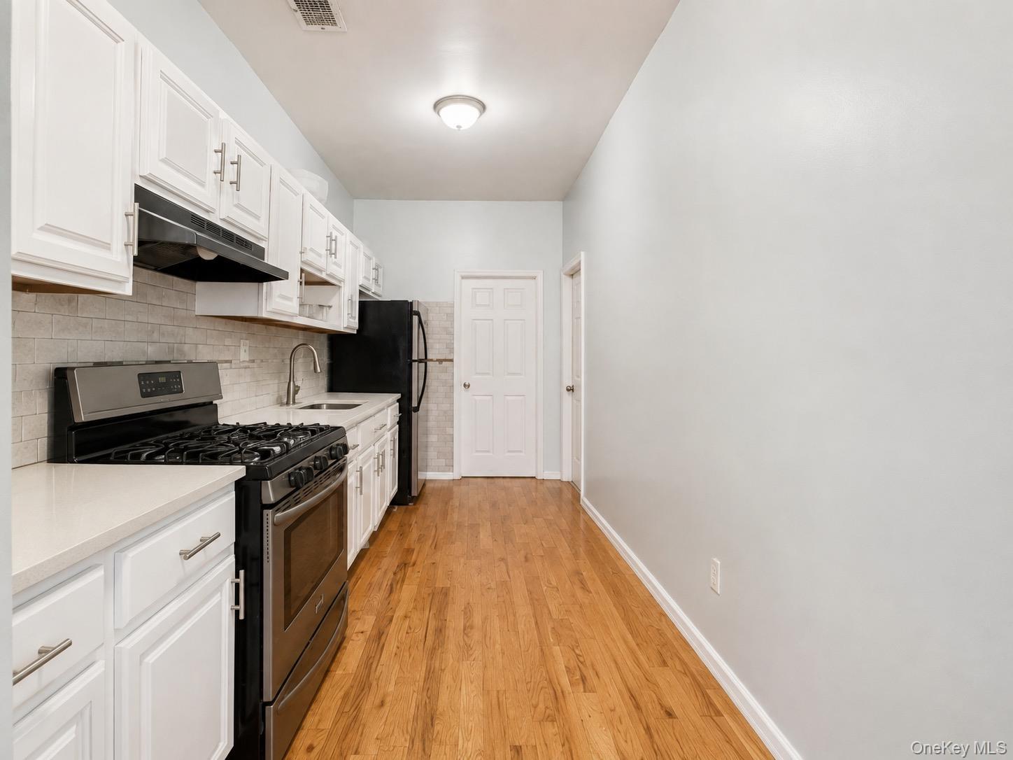 Single Family Bryant Avenue  Bronx, NY 10474, MLS-1041068-16
