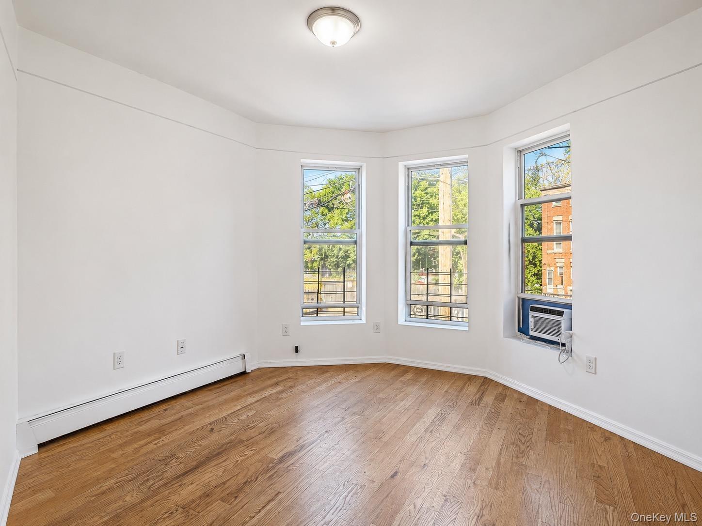 Single Family Bryant Avenue  Bronx, NY 10474, MLS-1041068-3