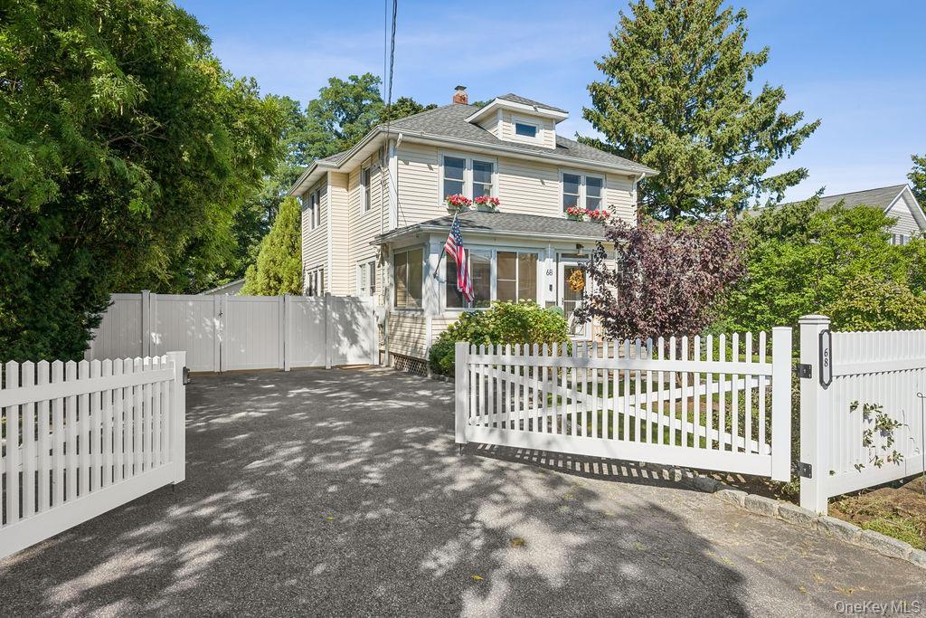 Single Family Lincoln Avenue  Suffolk County, NY 11782, MLS-1041069-4
