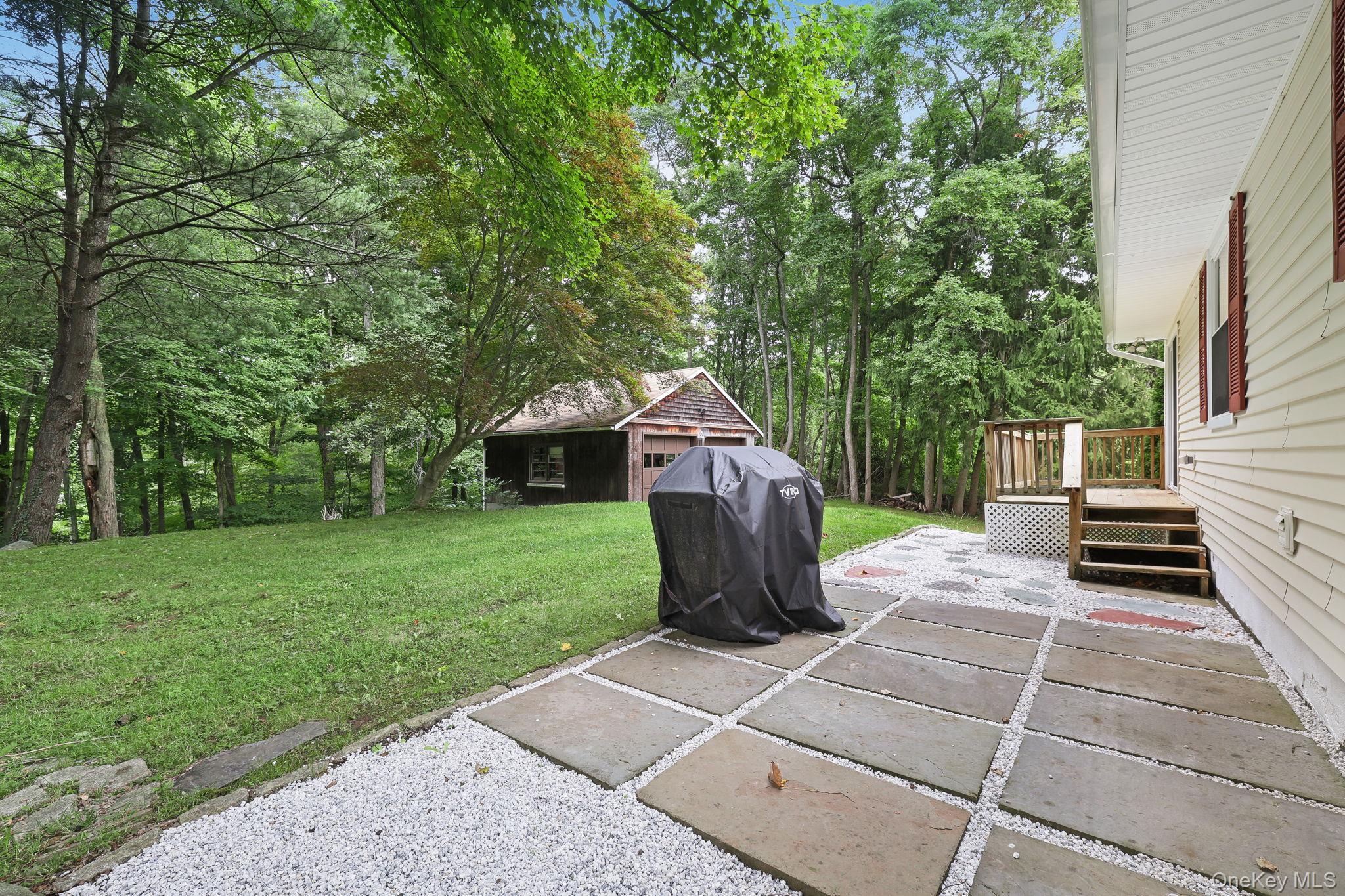 Single Family Arbutus Street Putnam County, NY 10579, MLS-1041077-28