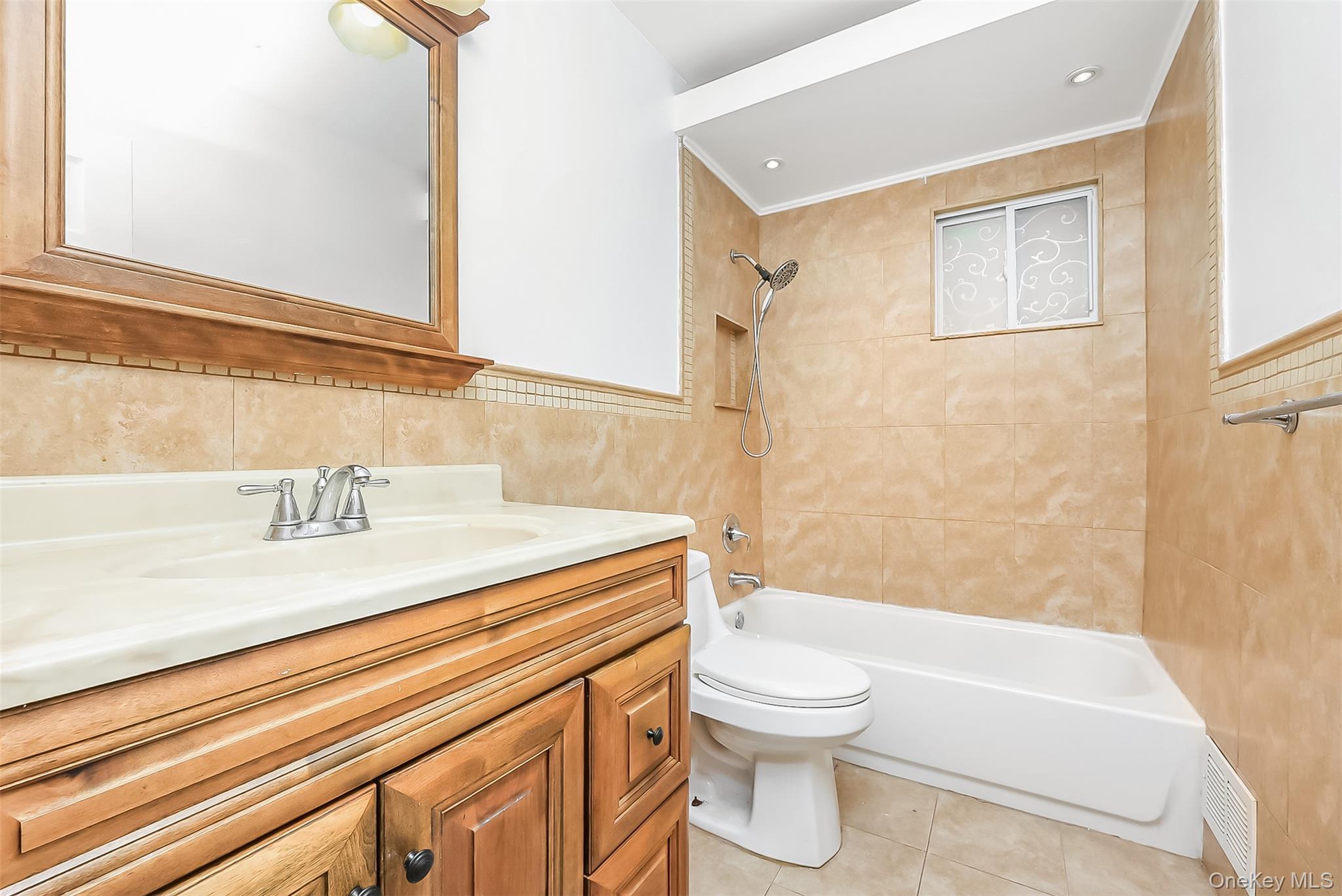 Single Family E 81st Street  Brooklyn, NY 11236, MLS-1041079-12
