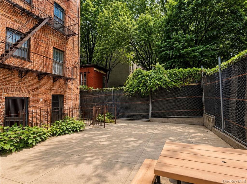 Single Family Sumpter Street  Brooklyn, NY 11233, MLS-1041082-4