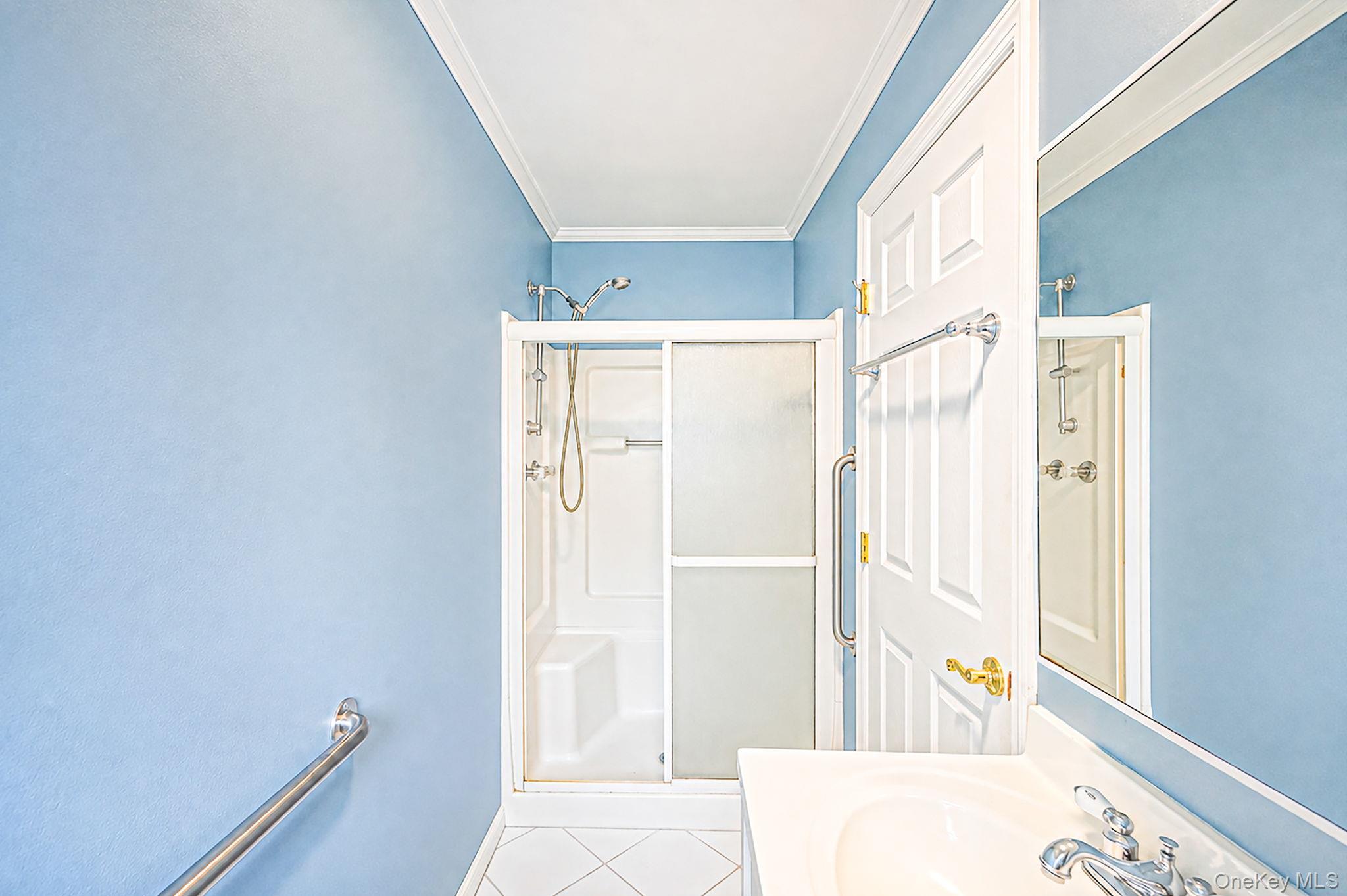 Single Family Oak Street  Suffolk County, NY 11720, MLS-1041087-34