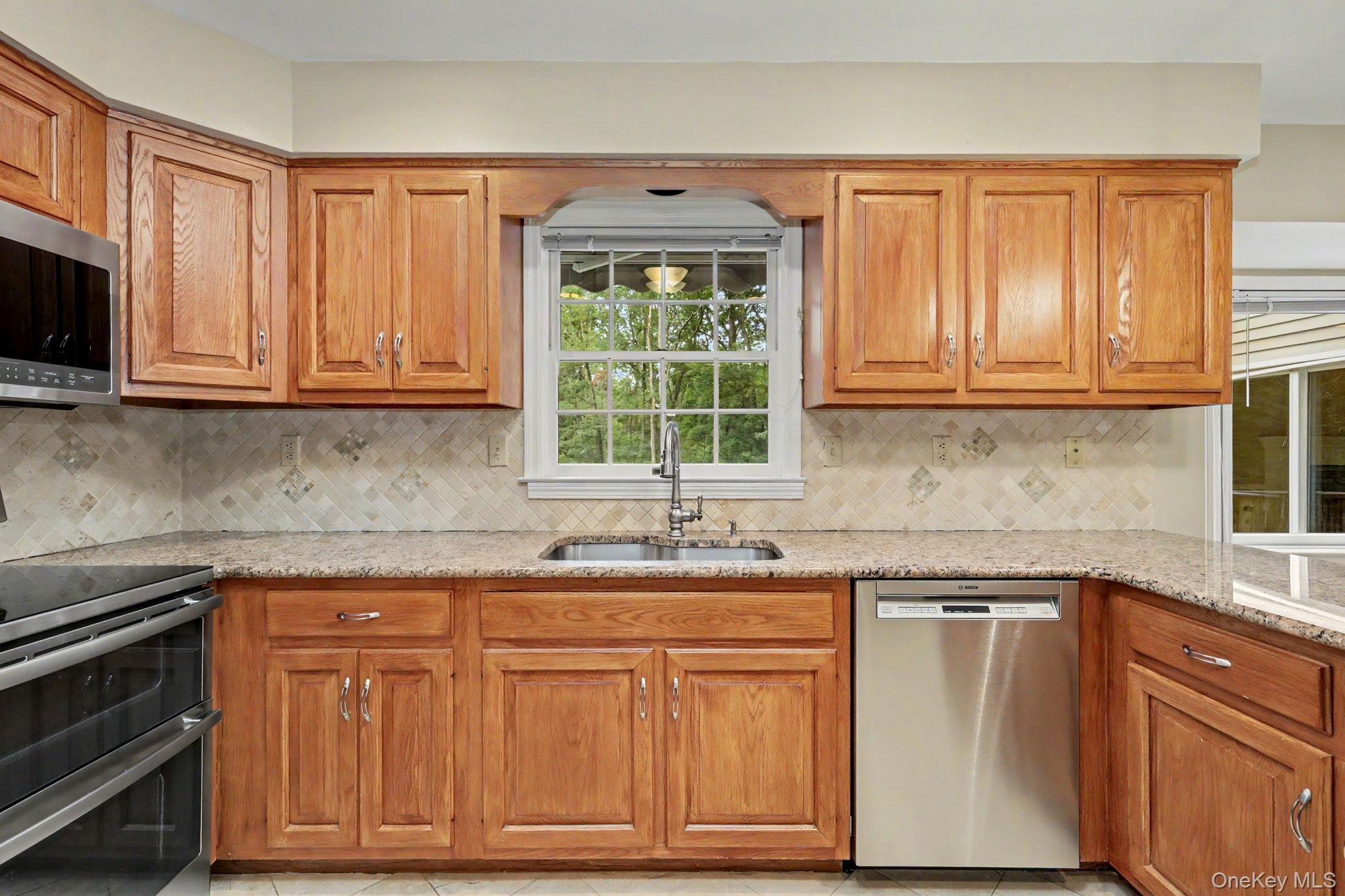 Single Family Sugar Hollow Court Westchester County, NY 10536, MLS-1041093-12
