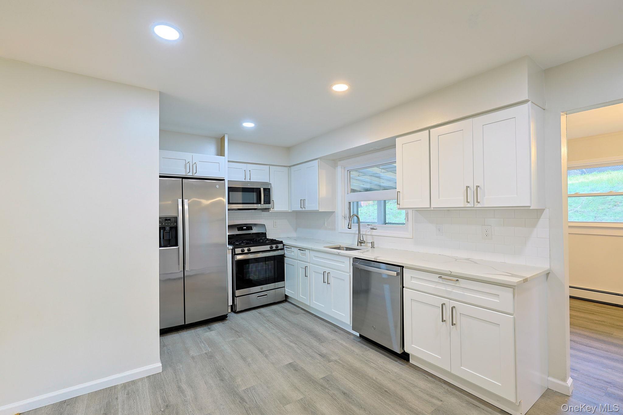 Single Family Becket Street  Ulster County, NY 12401, MLS-1041106-8