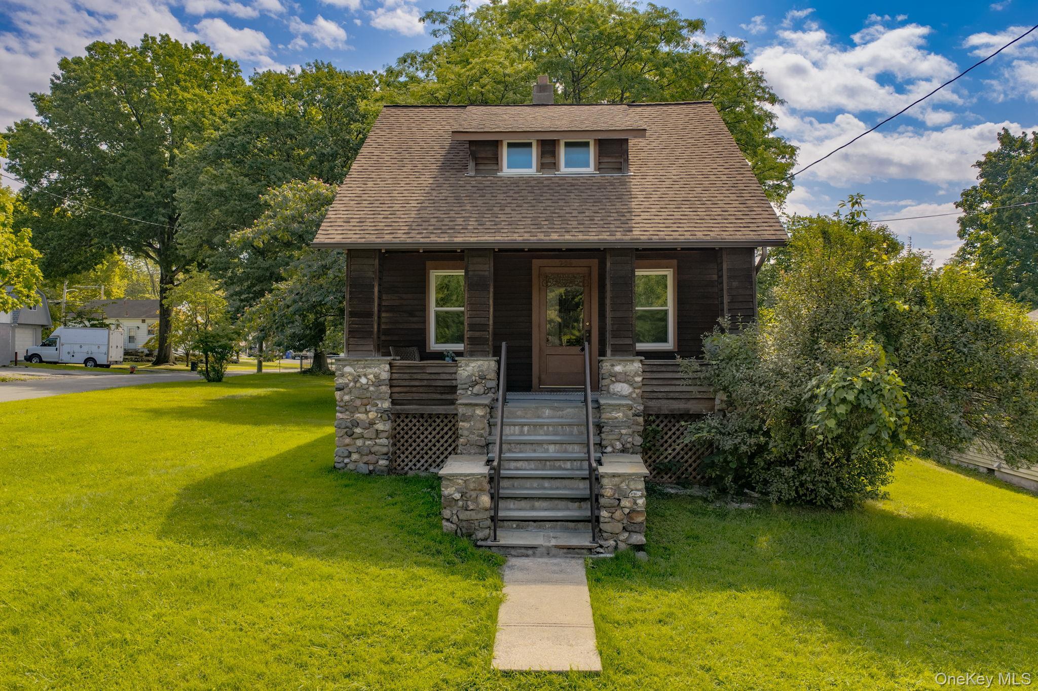 Single Family Cottage Street Orange County, NY 10940, MLS-1041109-3
