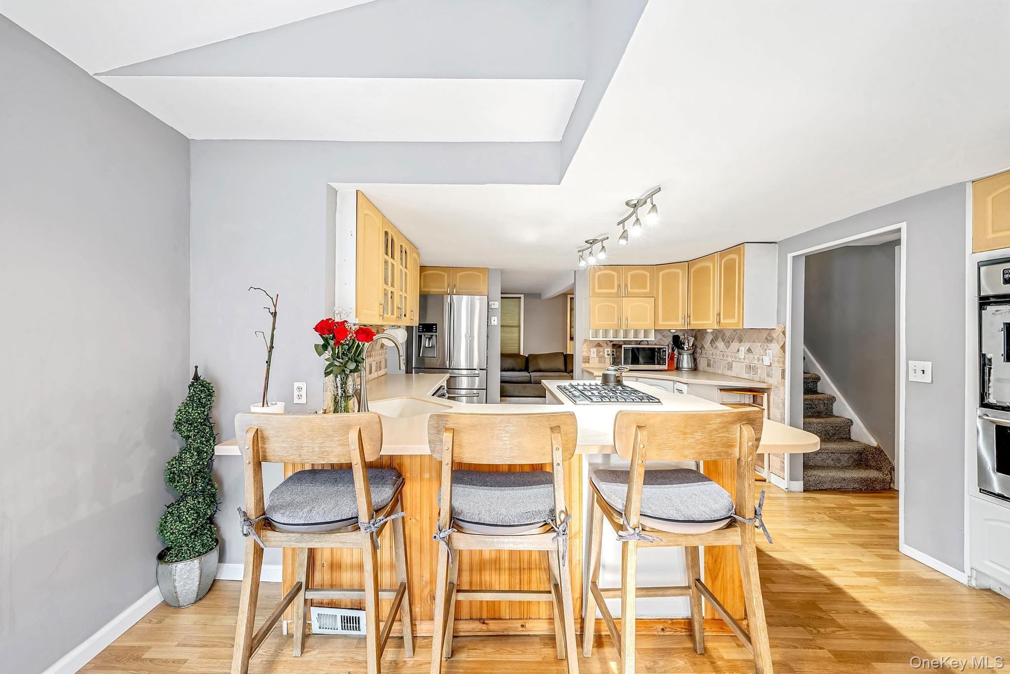 Single Family Oak Street  Suffolk County, NY 11763, MLS-1041110-27