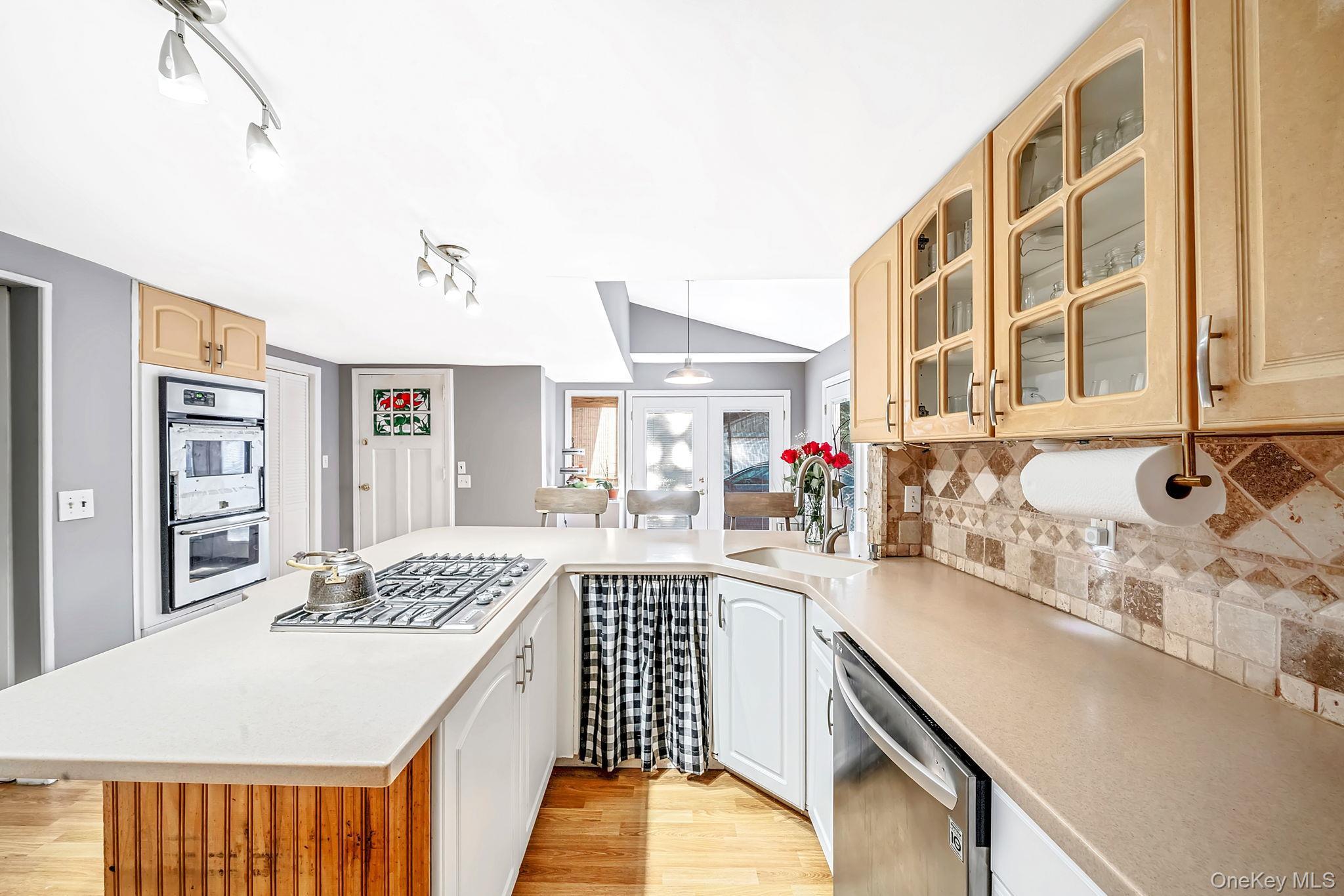 Single Family Oak Street  Suffolk County, NY 11763, MLS-1041110-29