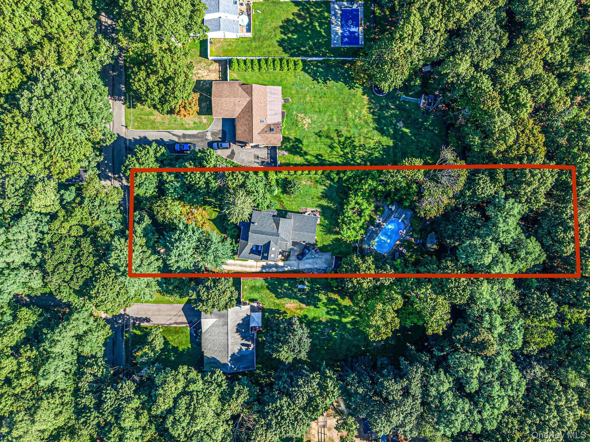 Single Family Oak Street  Suffolk County, NY 11763, MLS-1041110-46