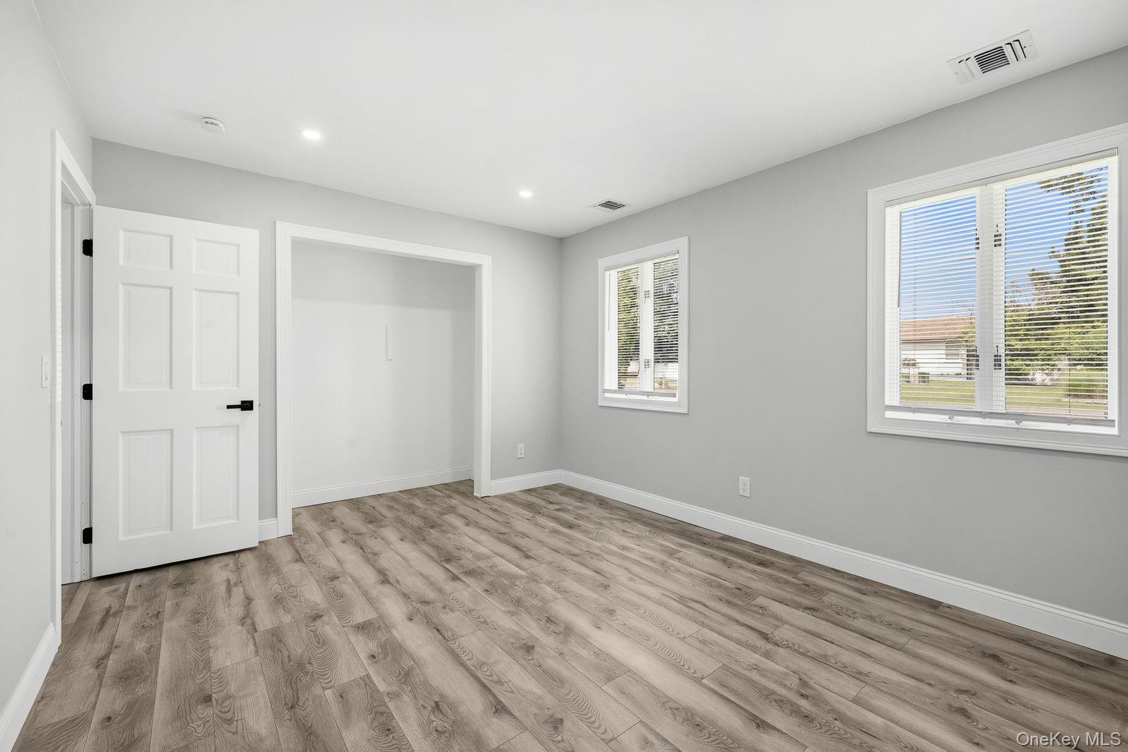Single Family Adobe Drive Suffolk County, NY 11967, MLS-1041118-12