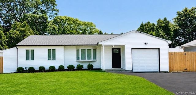 Single Family Adobe Drive Suffolk County, NY 11967, MLS-1041118-2