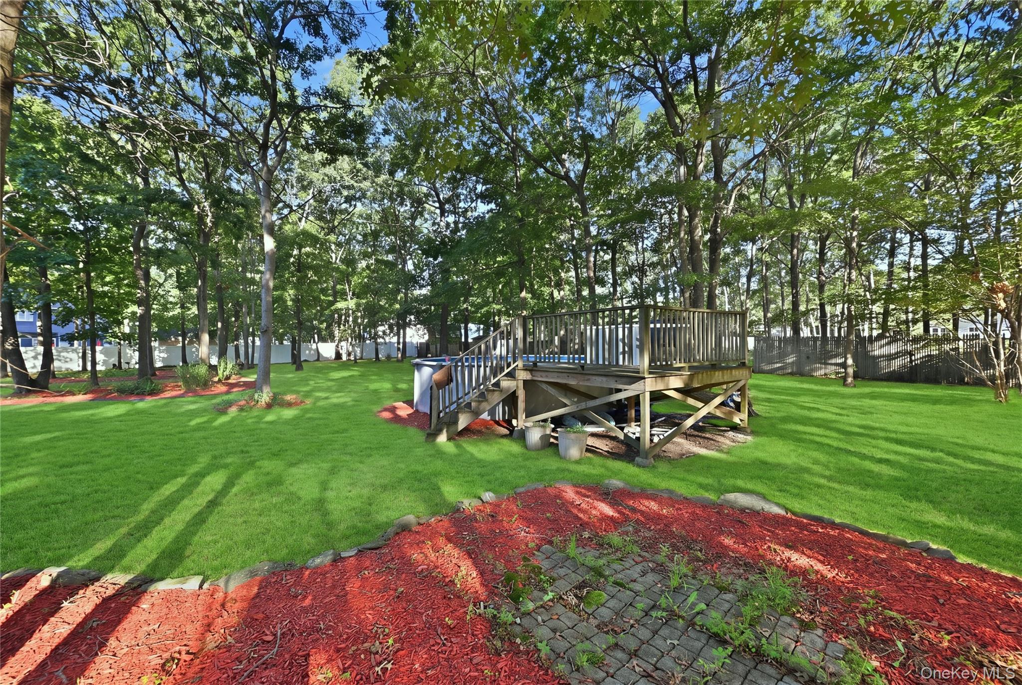 Single Family Mulligan Drive Suffolk County, NY 11763, MLS-1041121-29