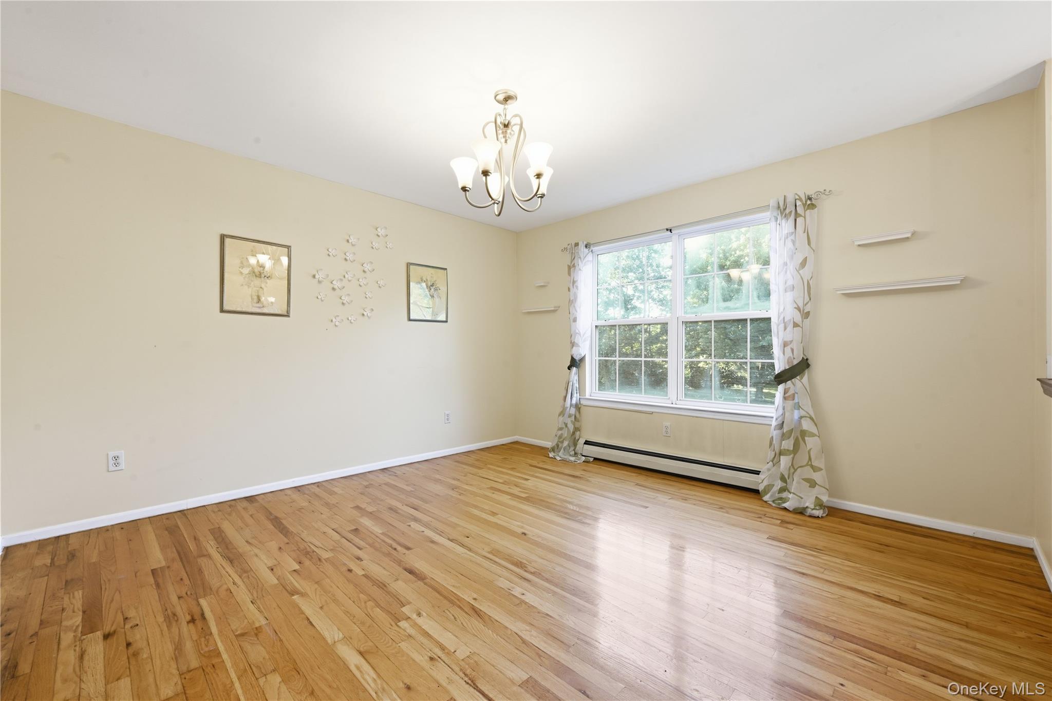 Single Family Mulligan Drive Suffolk County, NY 11763, MLS-1041121-6