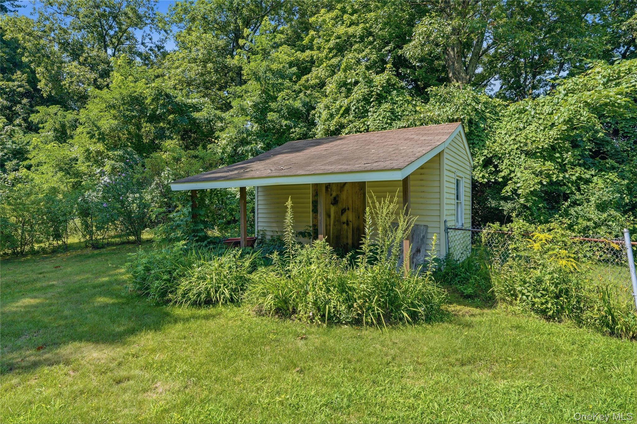 Single Family Carle Terrace Ulster County, NY 12449, MLS-1041124-17