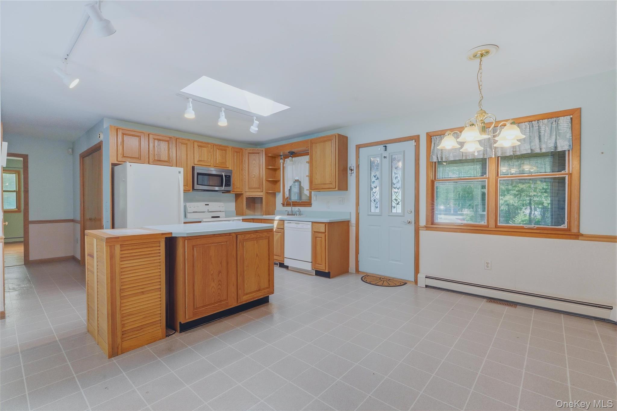 Single Family Carle Terrace Ulster County, NY 12449, MLS-1041124-6