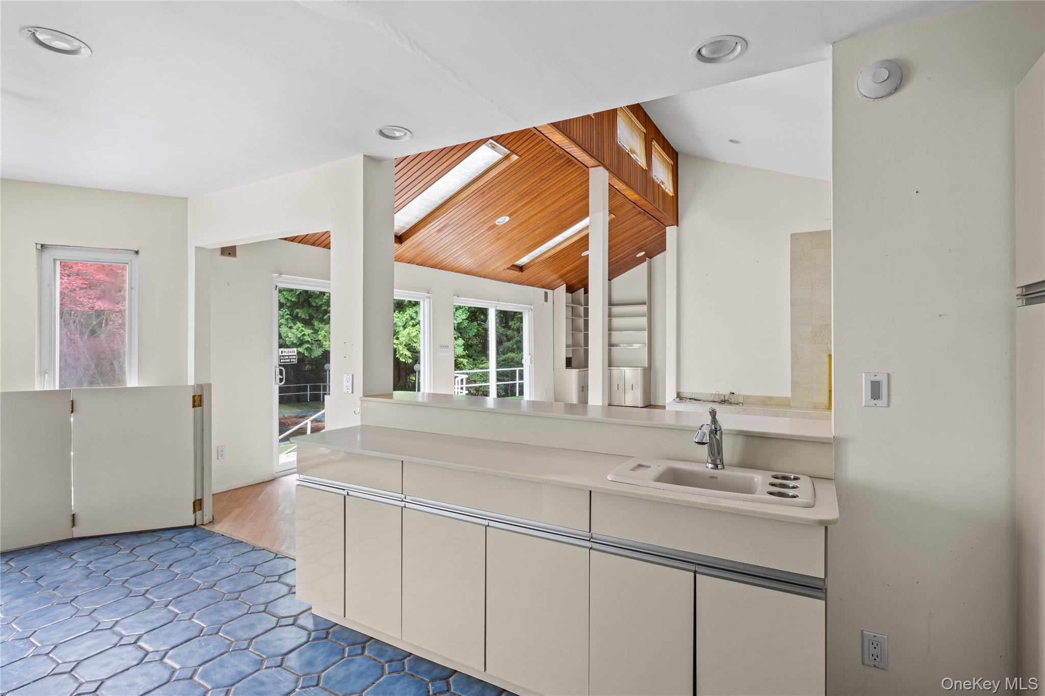 Single Family The Registry  Suffolk County, NY 11942, MLS-1041126-17