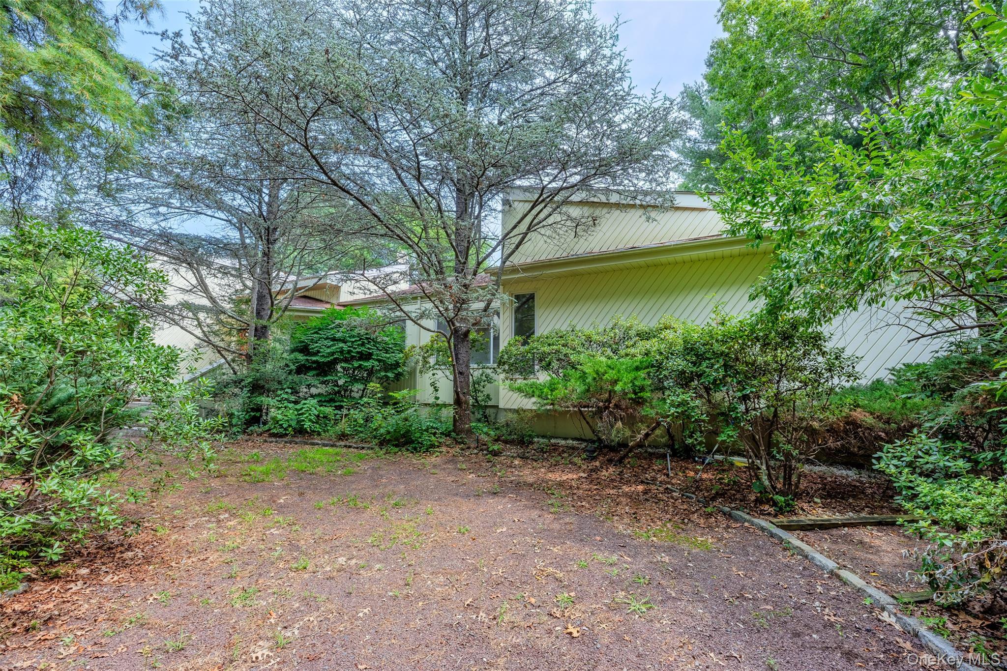 Single Family The Registry  Suffolk County, NY 11942, MLS-1041126-3