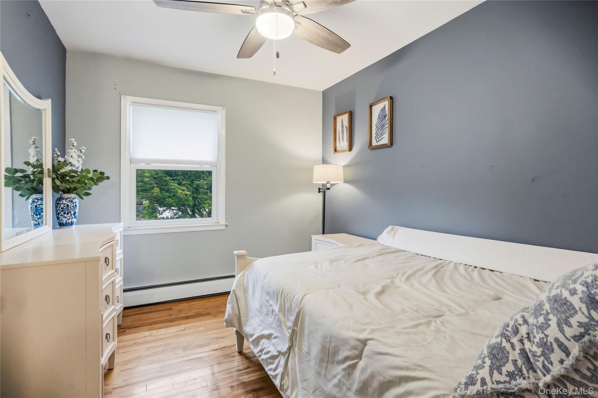 Single Family Block Boulevard  Suffolk County, NY 11776, MLS-1041140-21