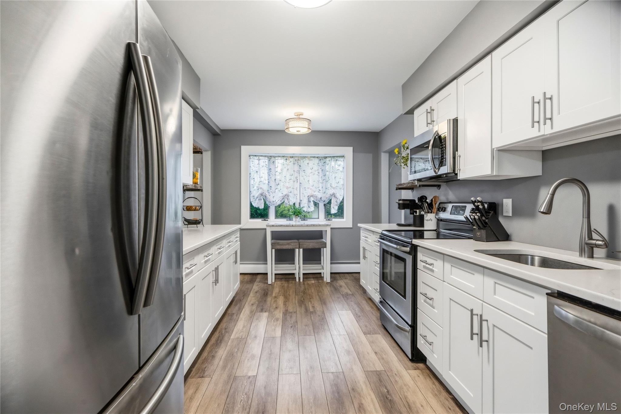 Single Family Block Boulevard  Suffolk County, NY 11776, MLS-1041140-23