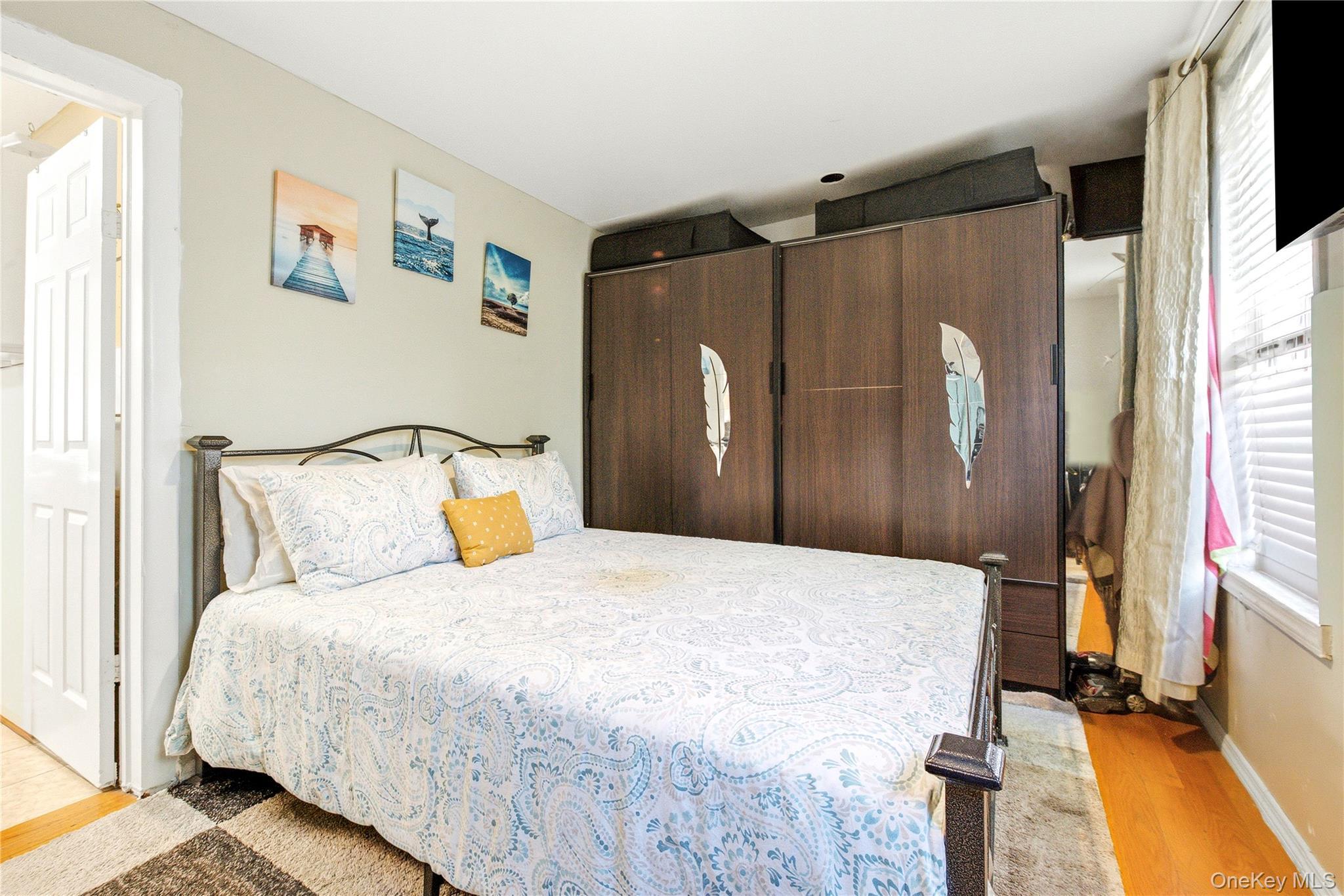 Single Family 23rd Road  Queens, NY 11105, MLS-1041151-17